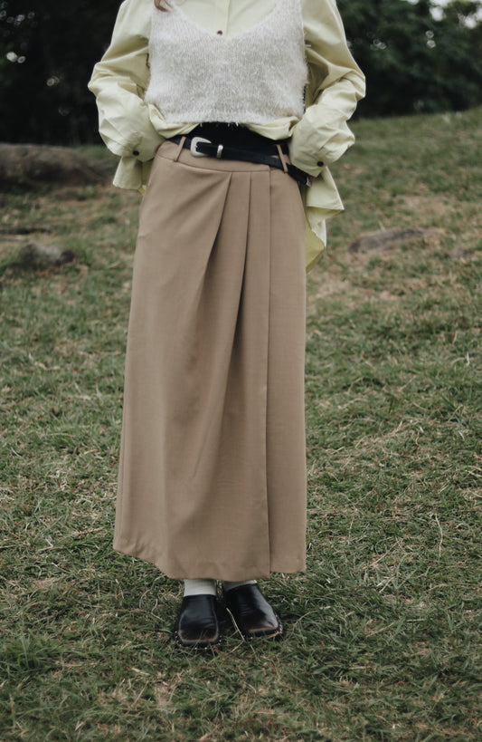 Pleated Skirt (Beige)