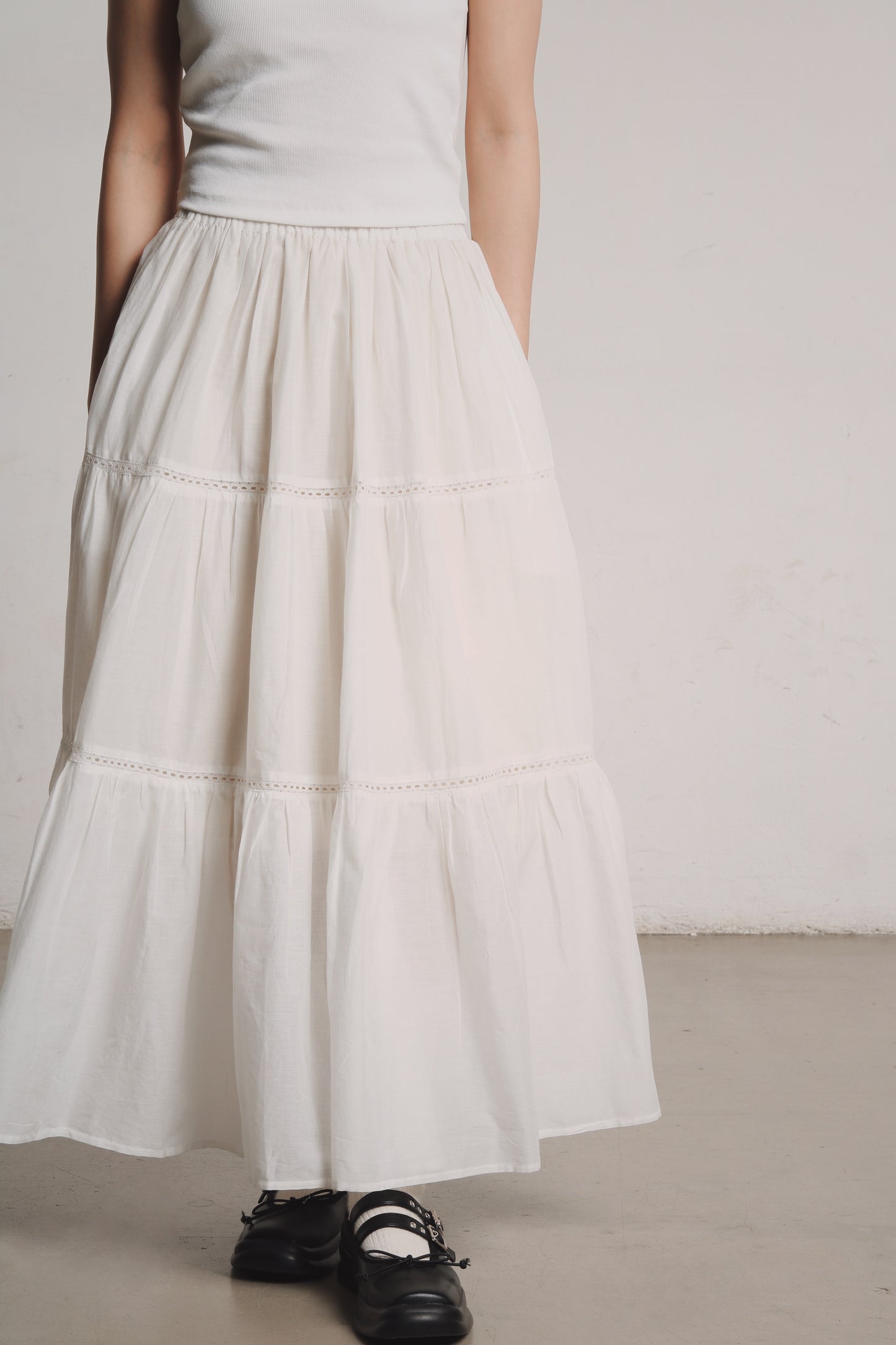 Doll Tiered Skirt (White)