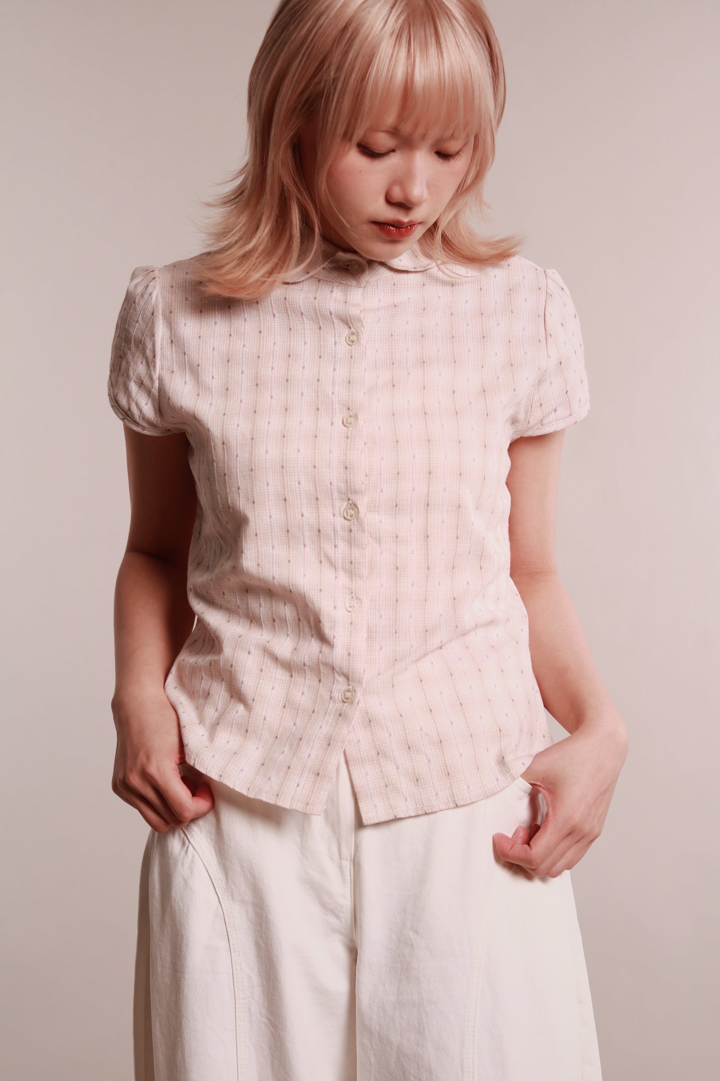 Petal Shirt (Beige)
