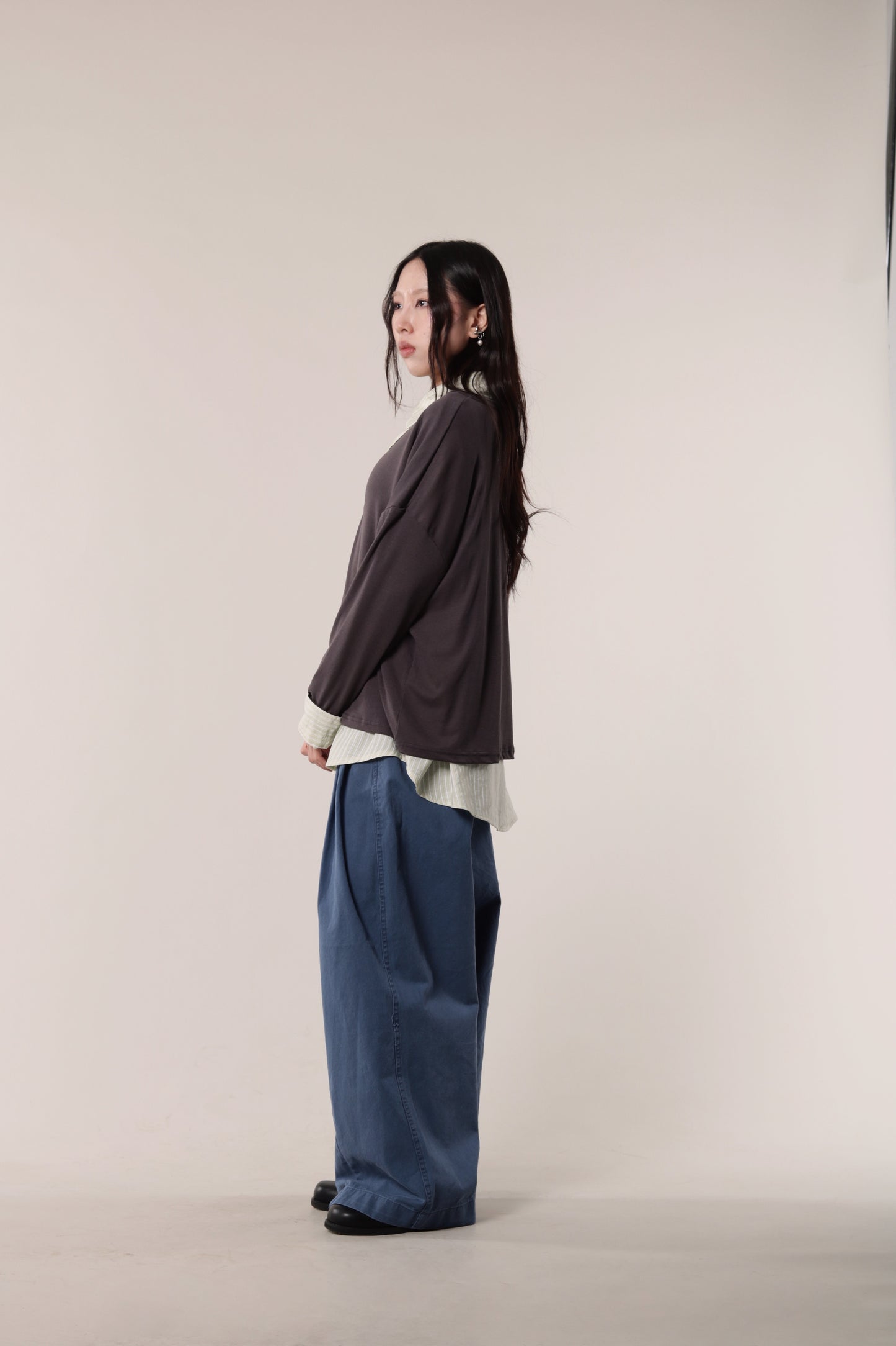 Lazy Button Long Tee (Charcoal)