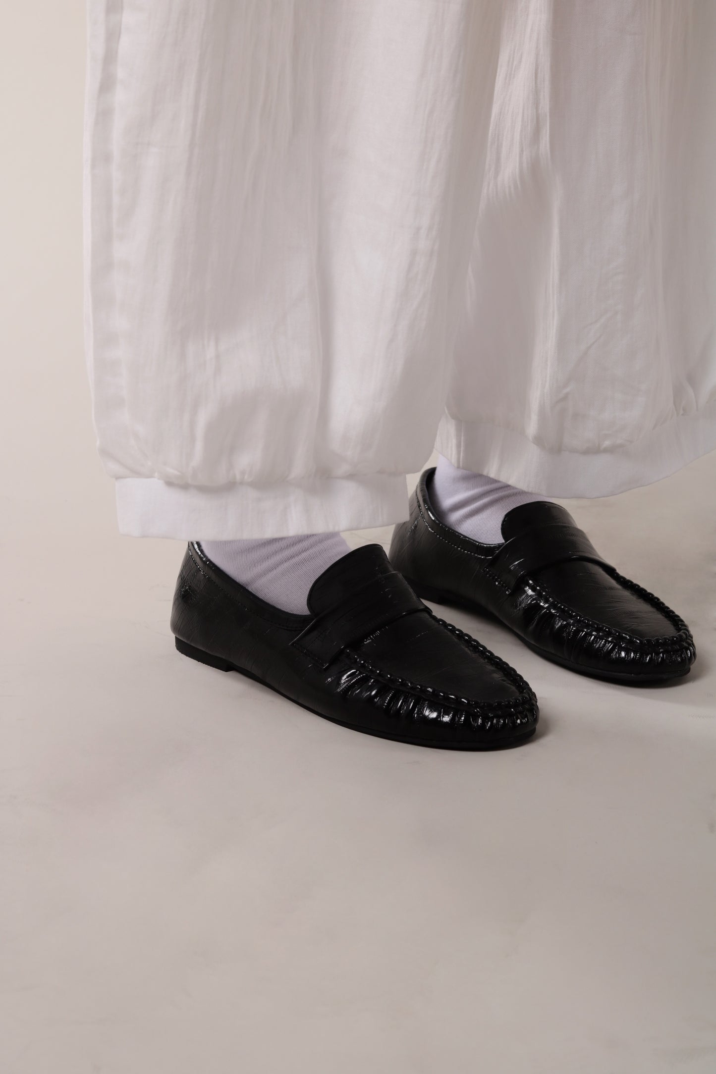 Vintage Crinkled Loafers