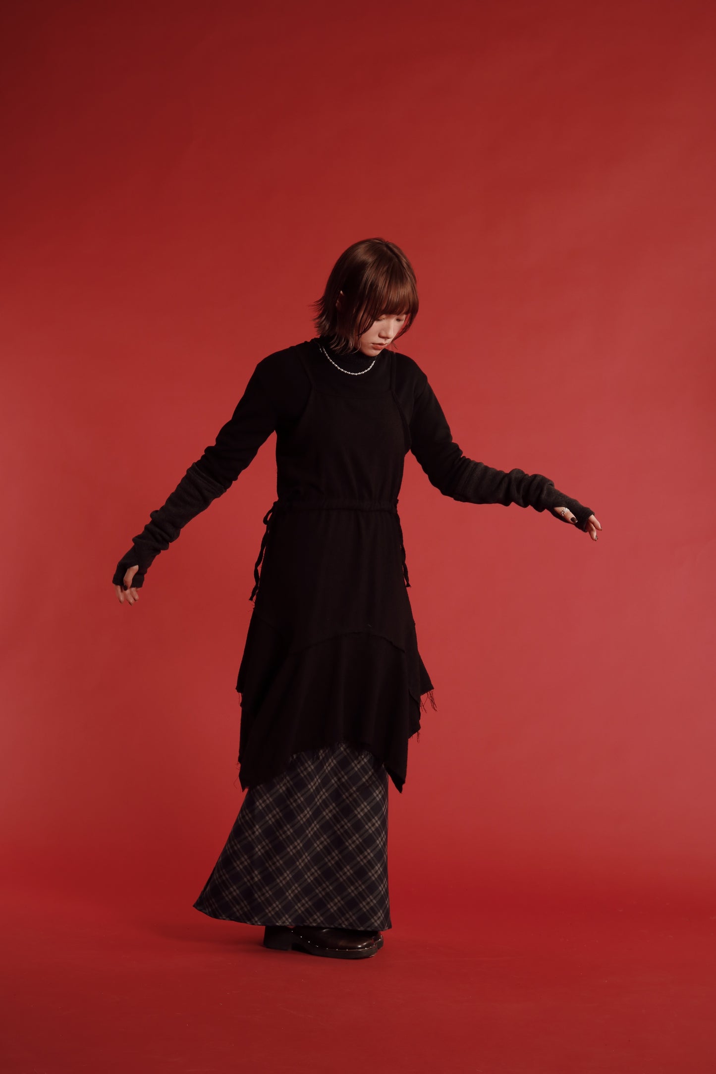 Checkered Slit Skirt (Navy)