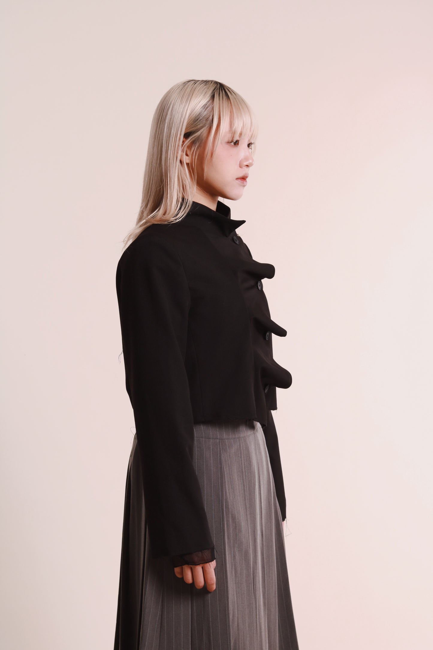 Gentle Pleat Jacket (Black)
