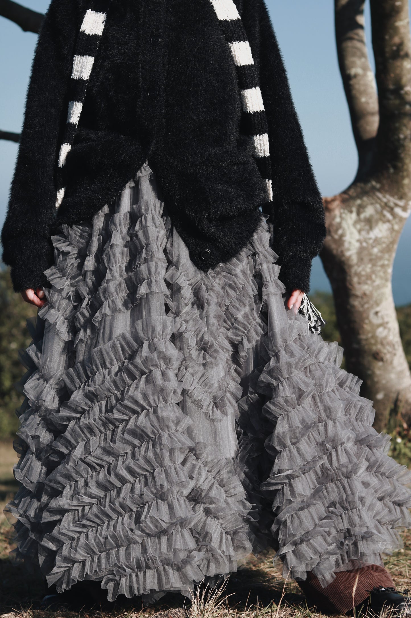 Doll Lace Skirt (Grey)