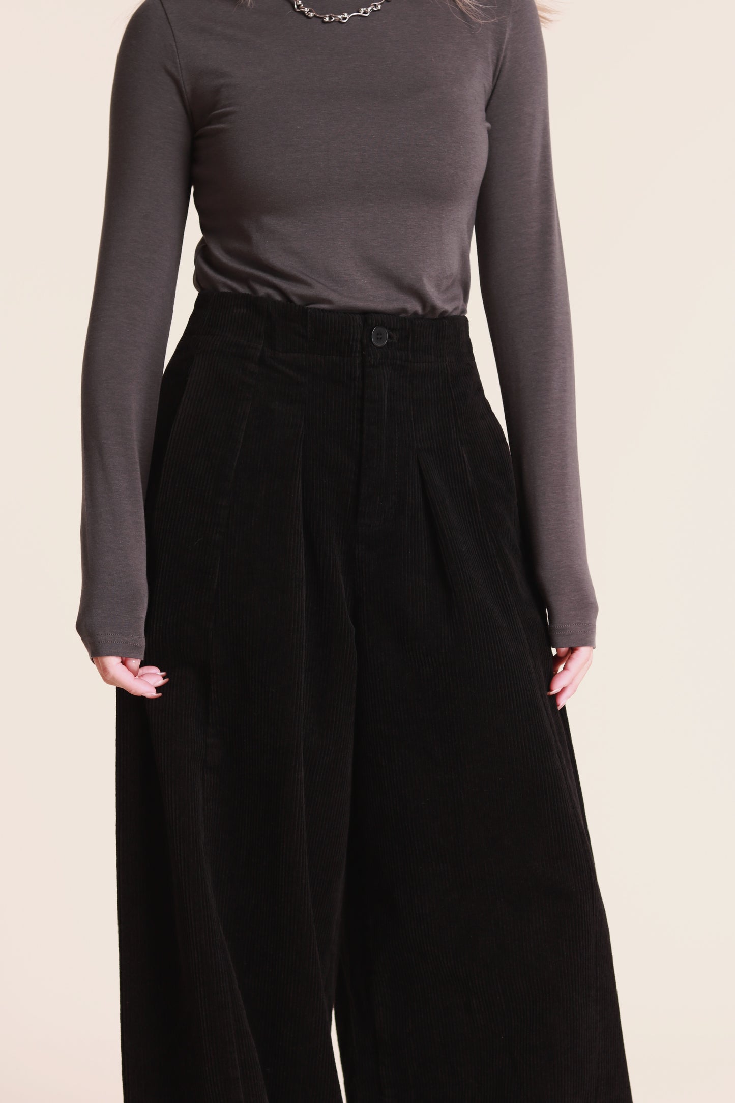 Corduroy Wide Pants (Black)