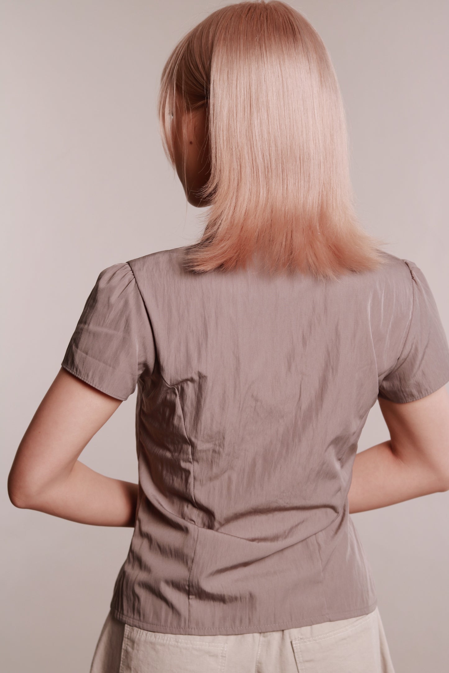 Gentle Pleat Shirt (Grey)