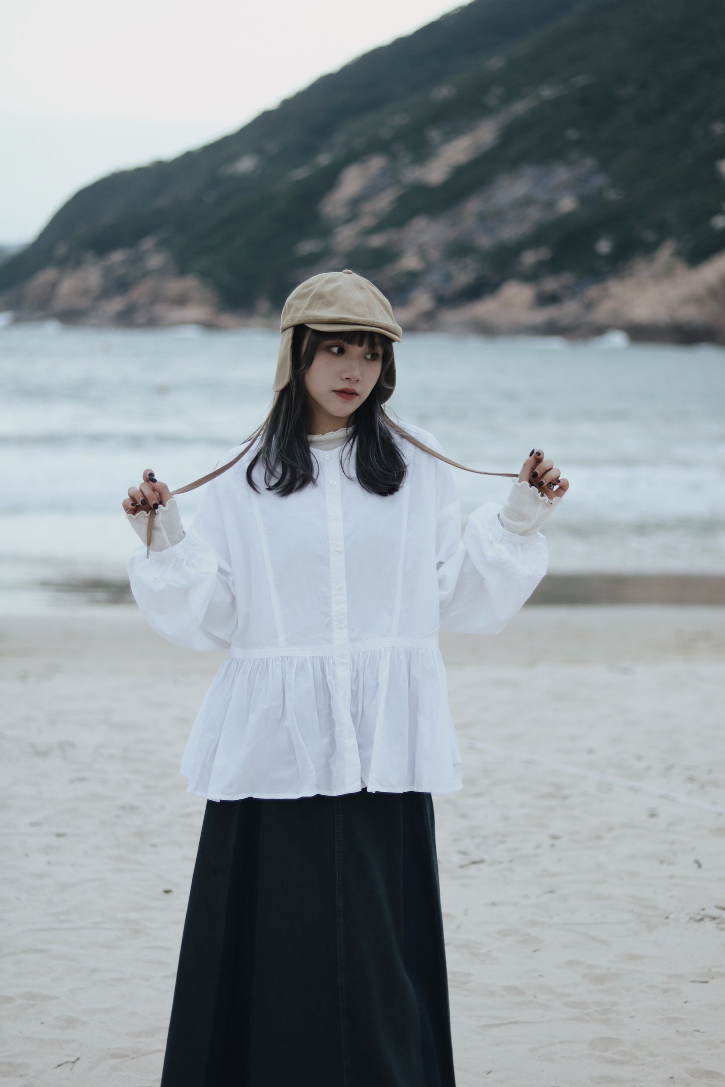 Snoopy Hat (Beige/Black/White)