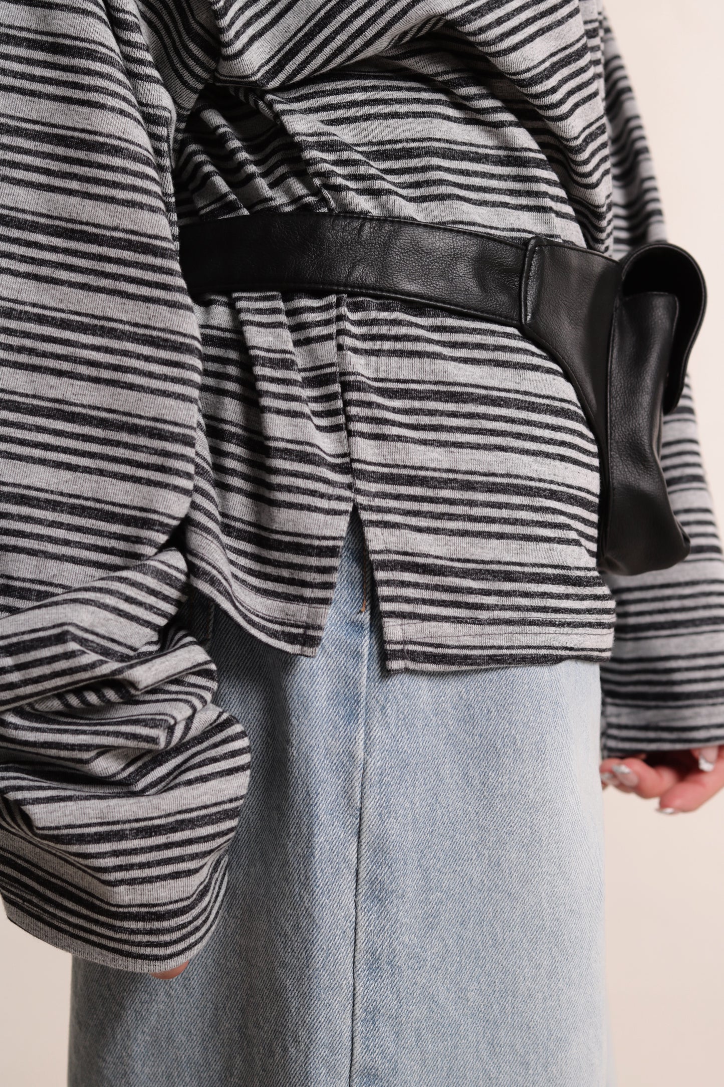 Oversized Stripe Top (Grey)