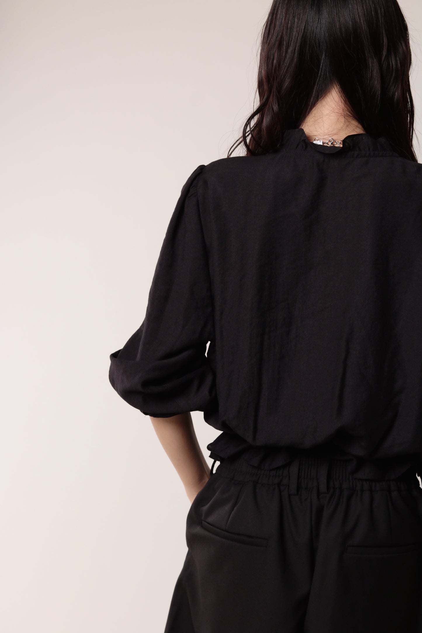 Retro Ruffle Shirt (Black)