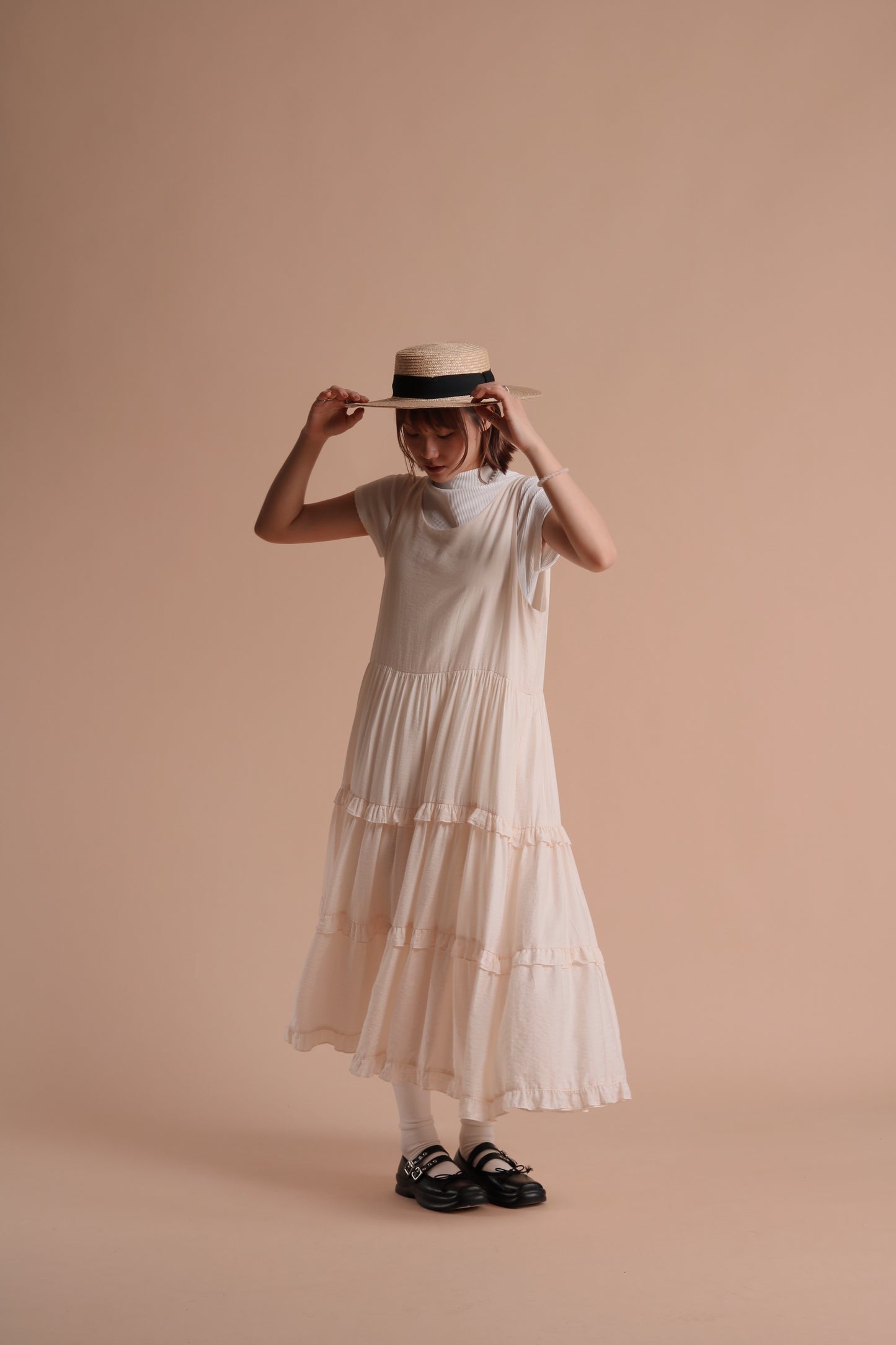 Alva Ruffle Dress (Ivory)