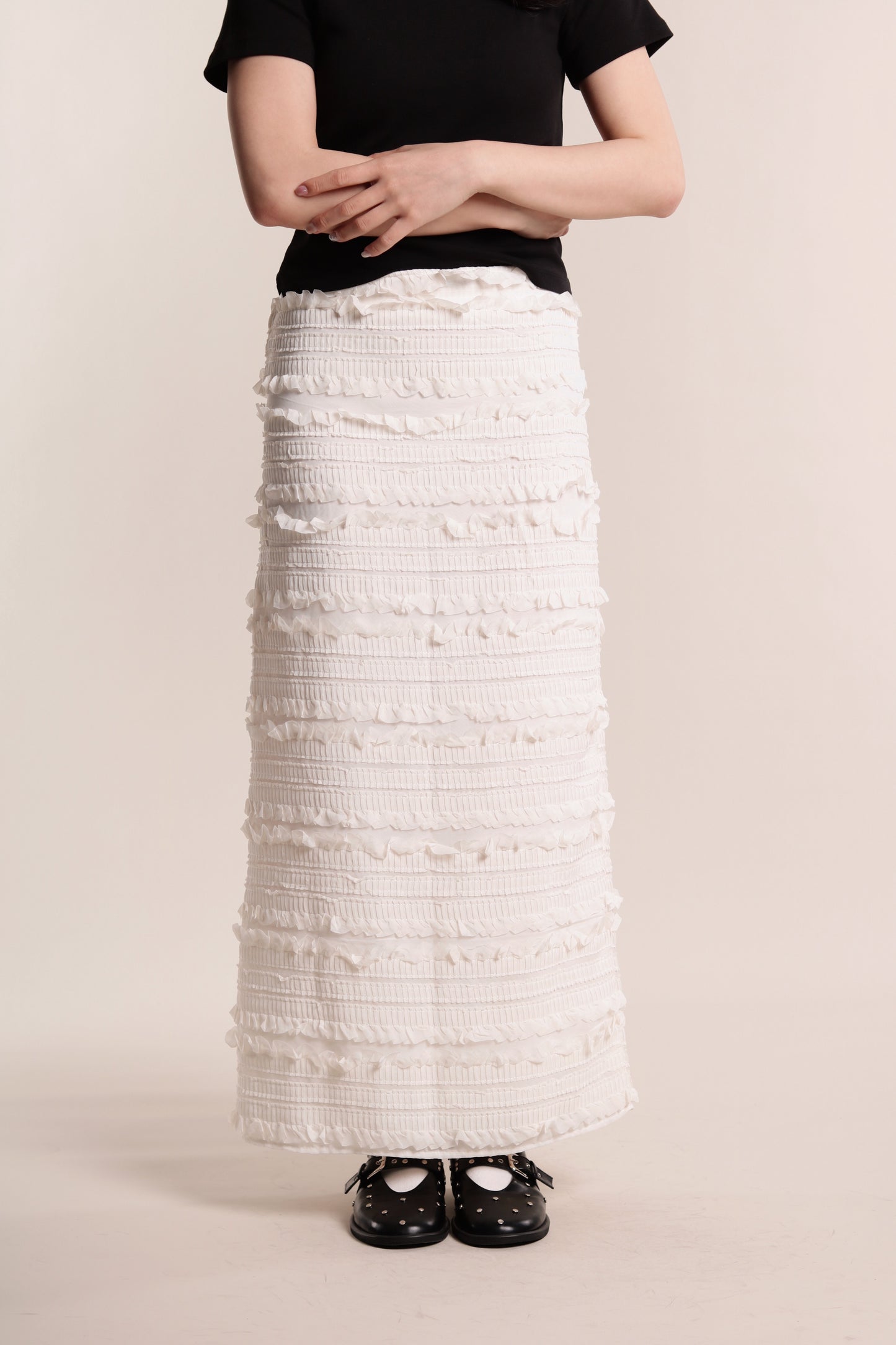 Textured Ruffle Maxi Skirt (Ivory)