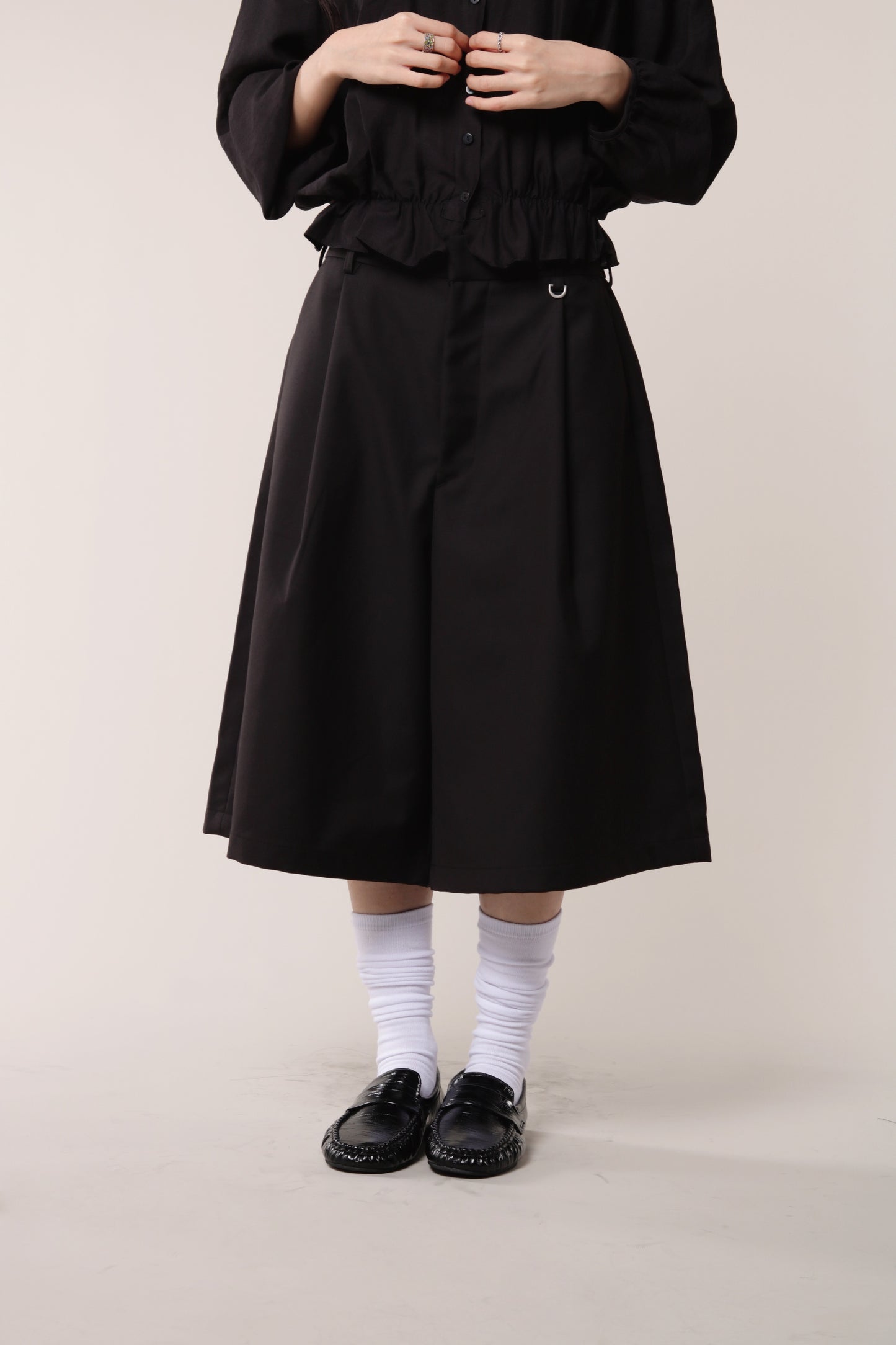 Classic Shorts (Black)