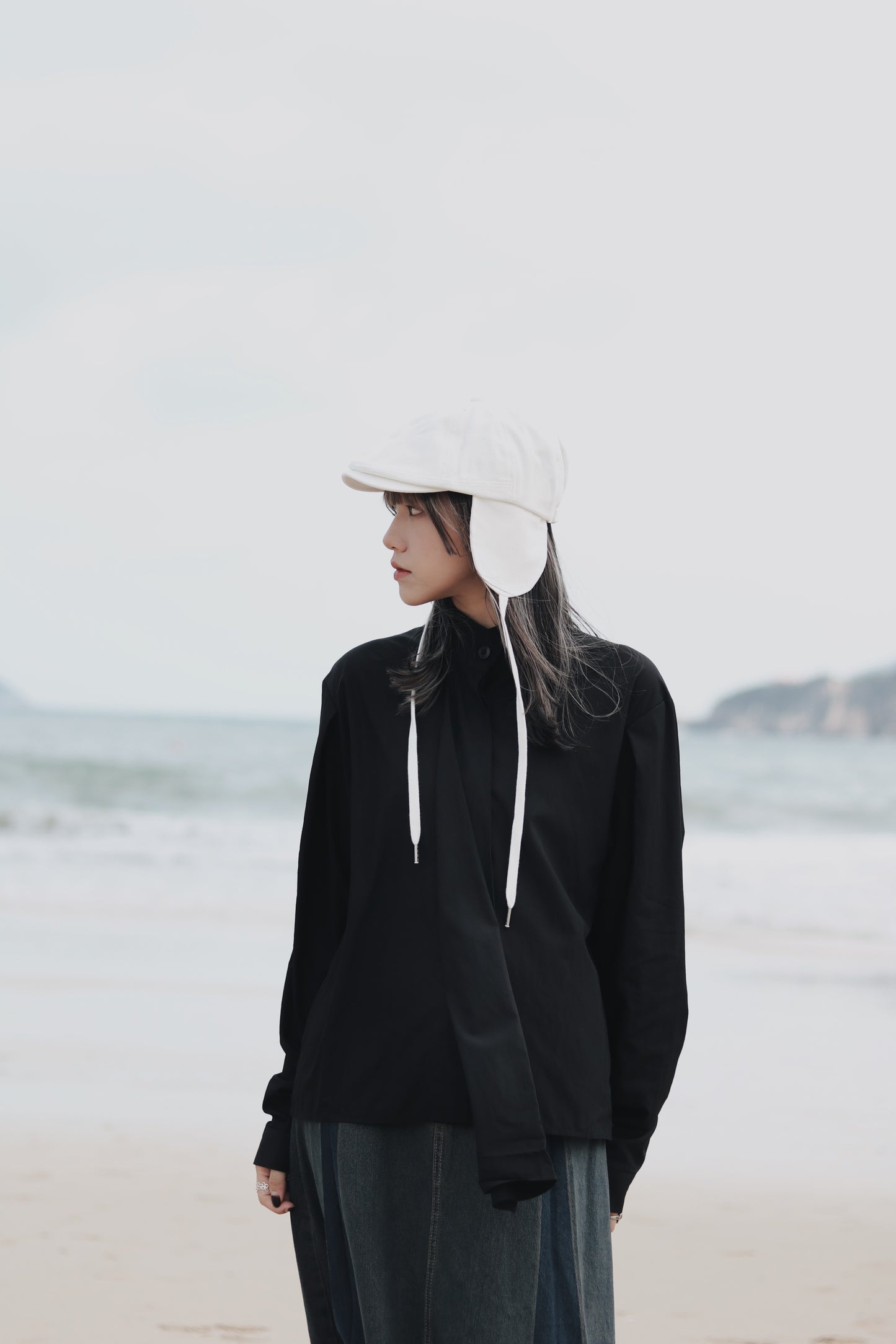 Snoopy Hat (Beige/Black/White)