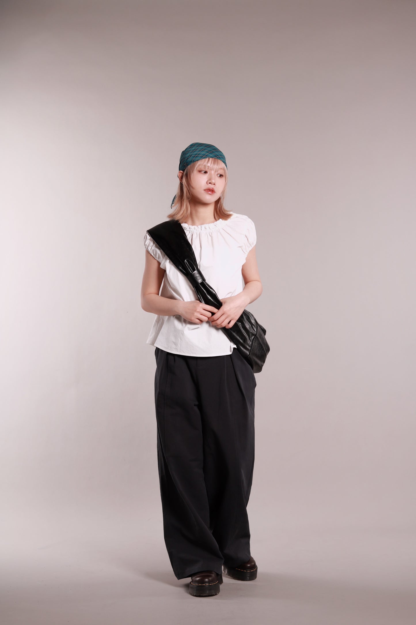 Messy Luna Bag (Black/Brown)