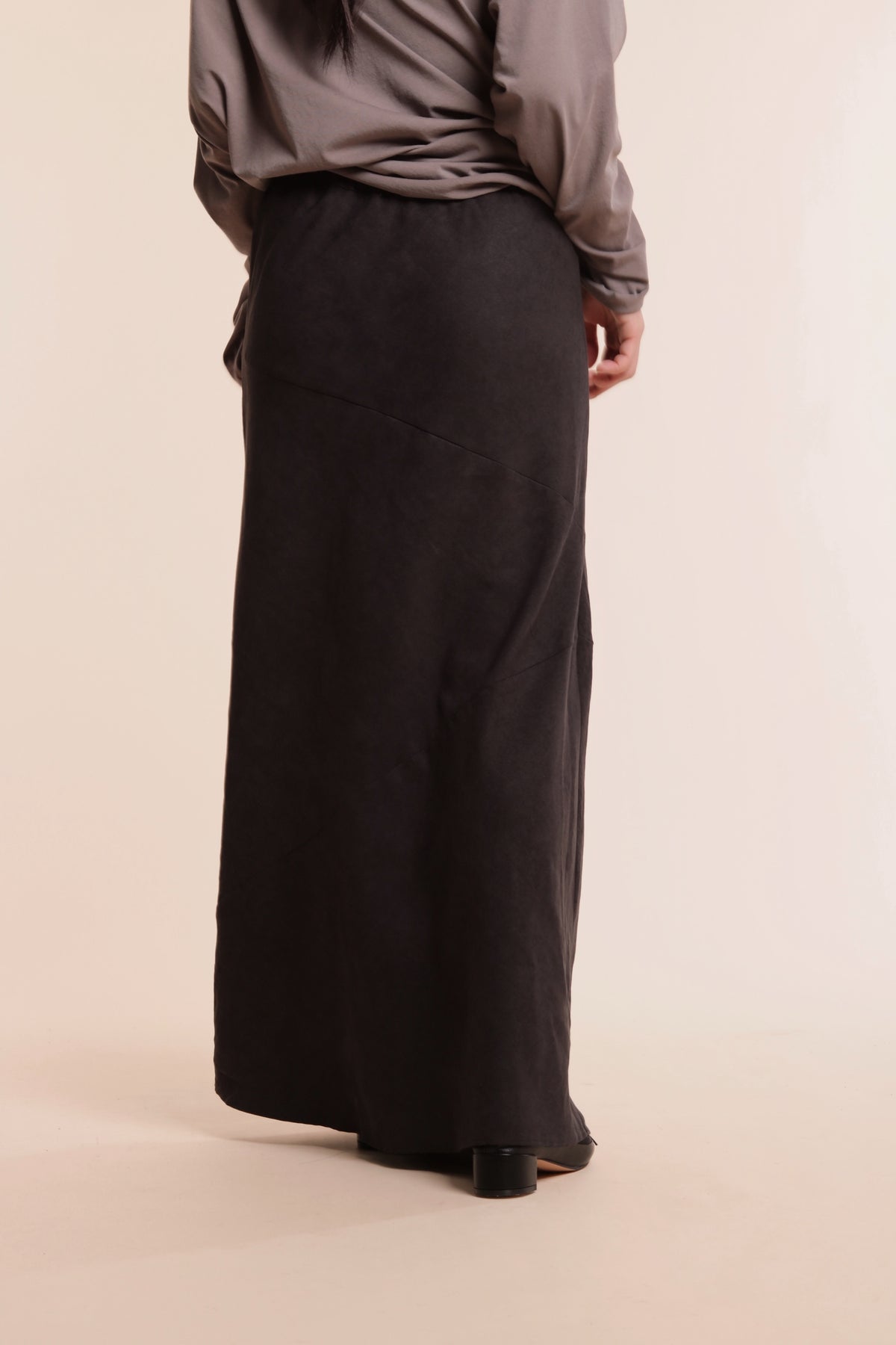 Winter Skirt (Black)