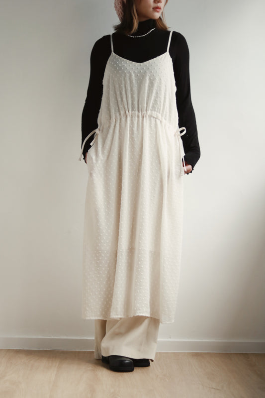 Dot Dot Dress (Ivory)