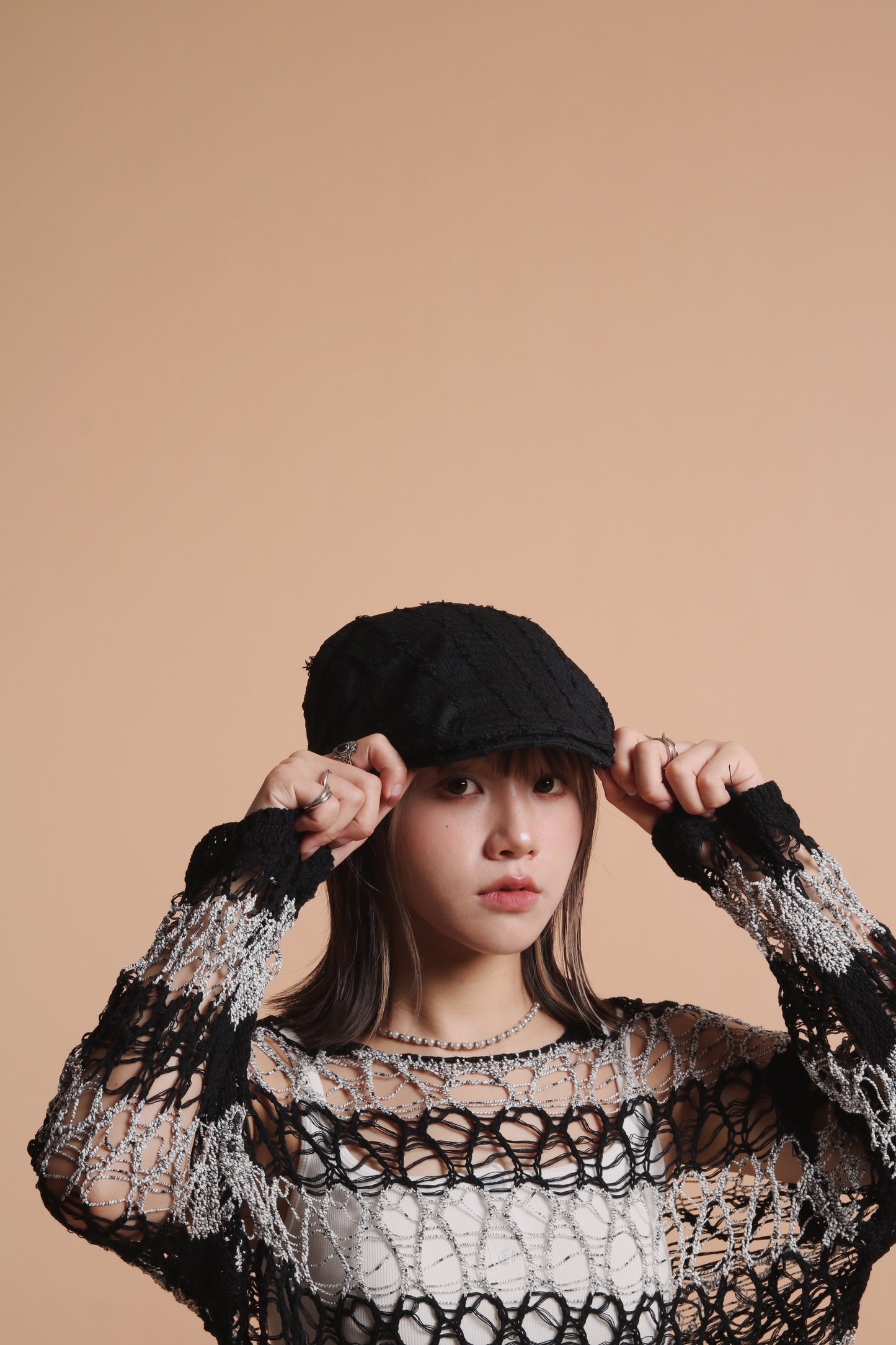 Frayed News Cap (Black)