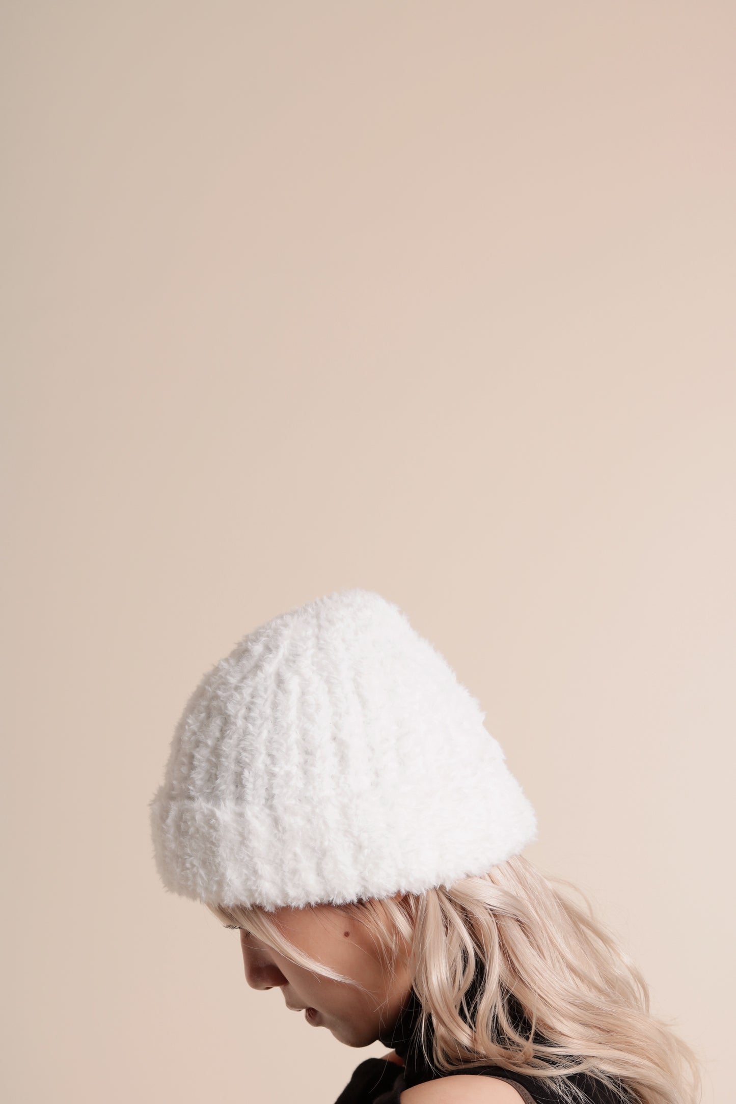 Momo Beanie (White)