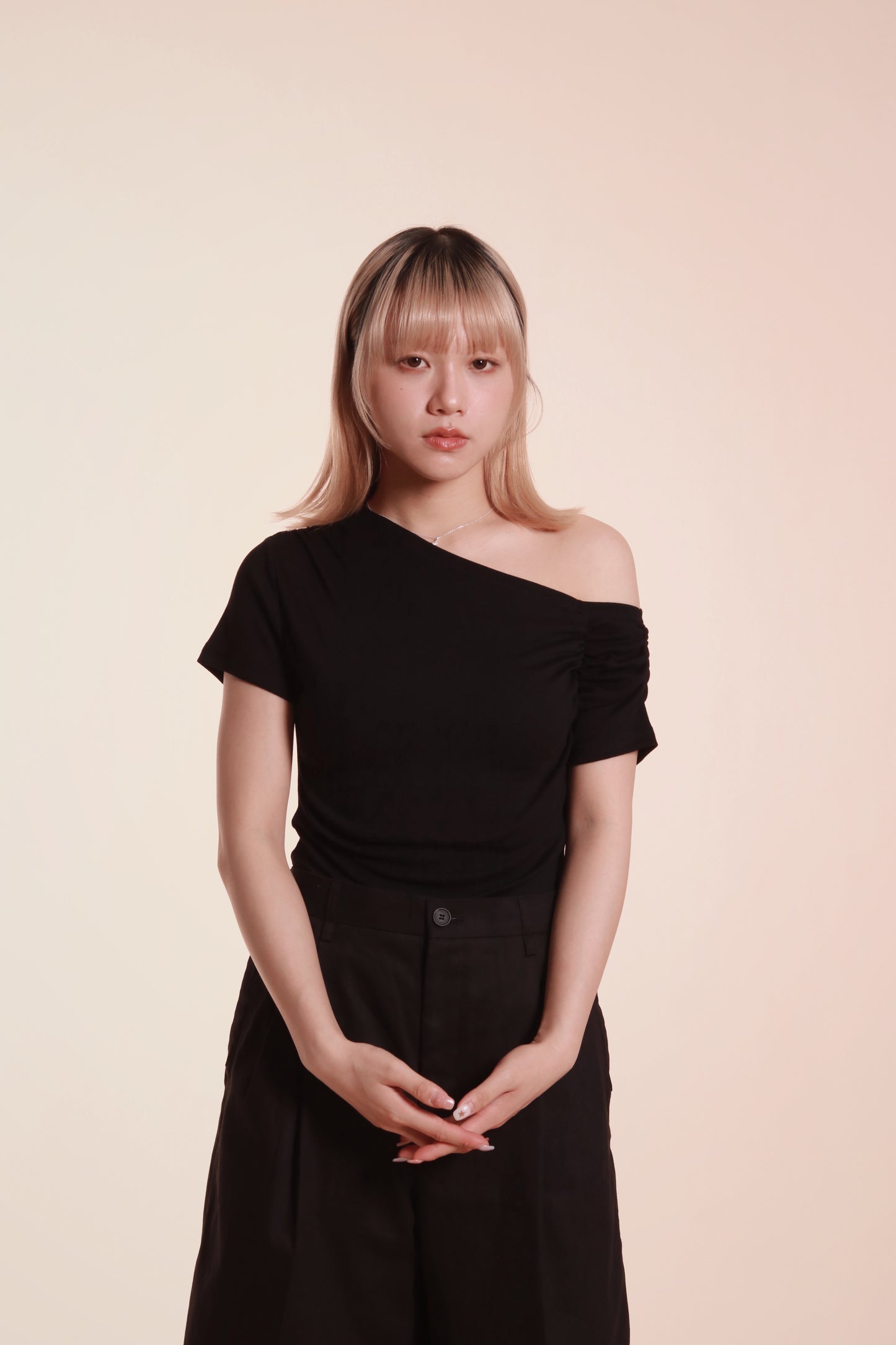 Asymmetry Top (Black)