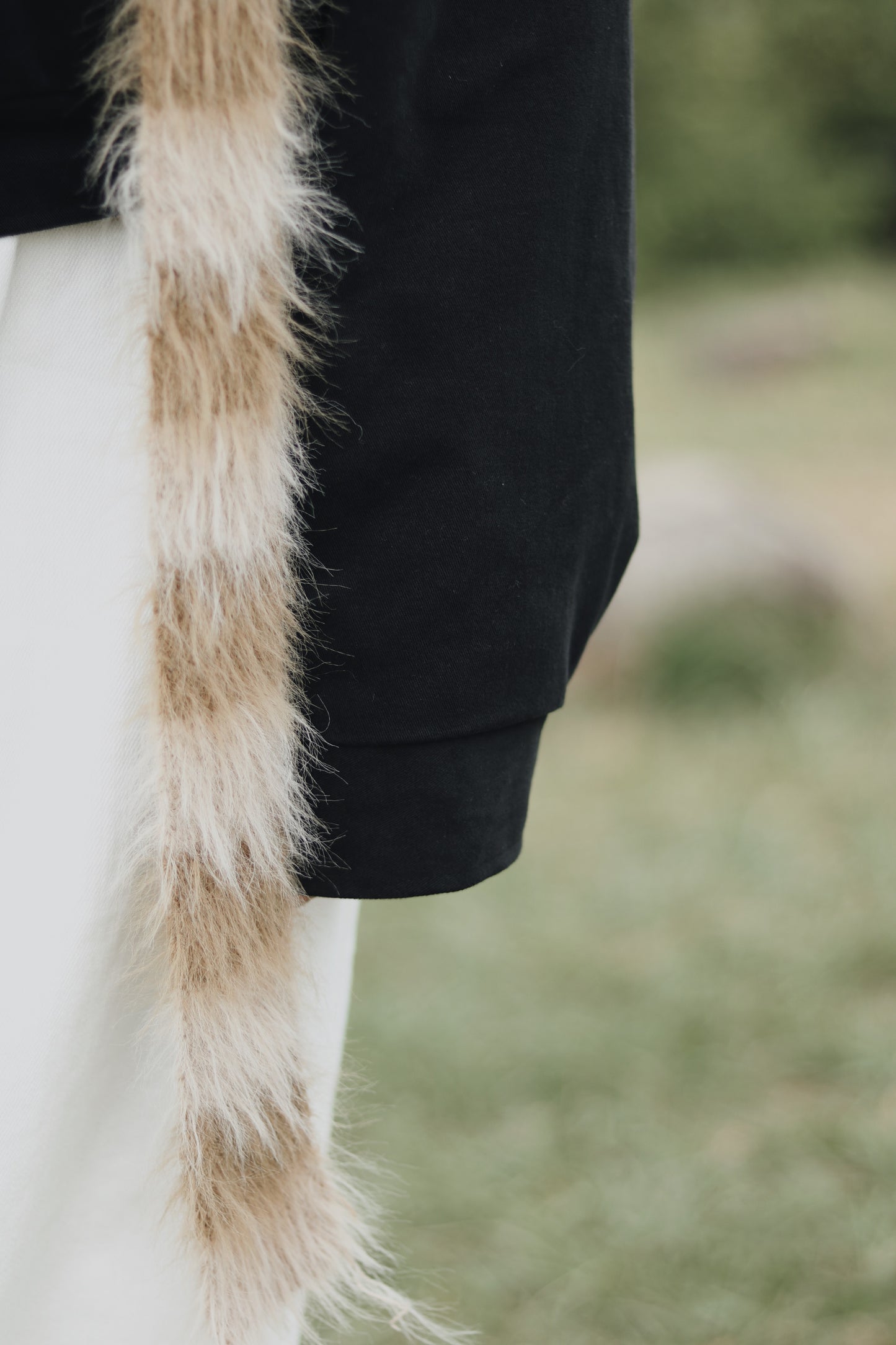 Cropped Blouson Jacket (Black)