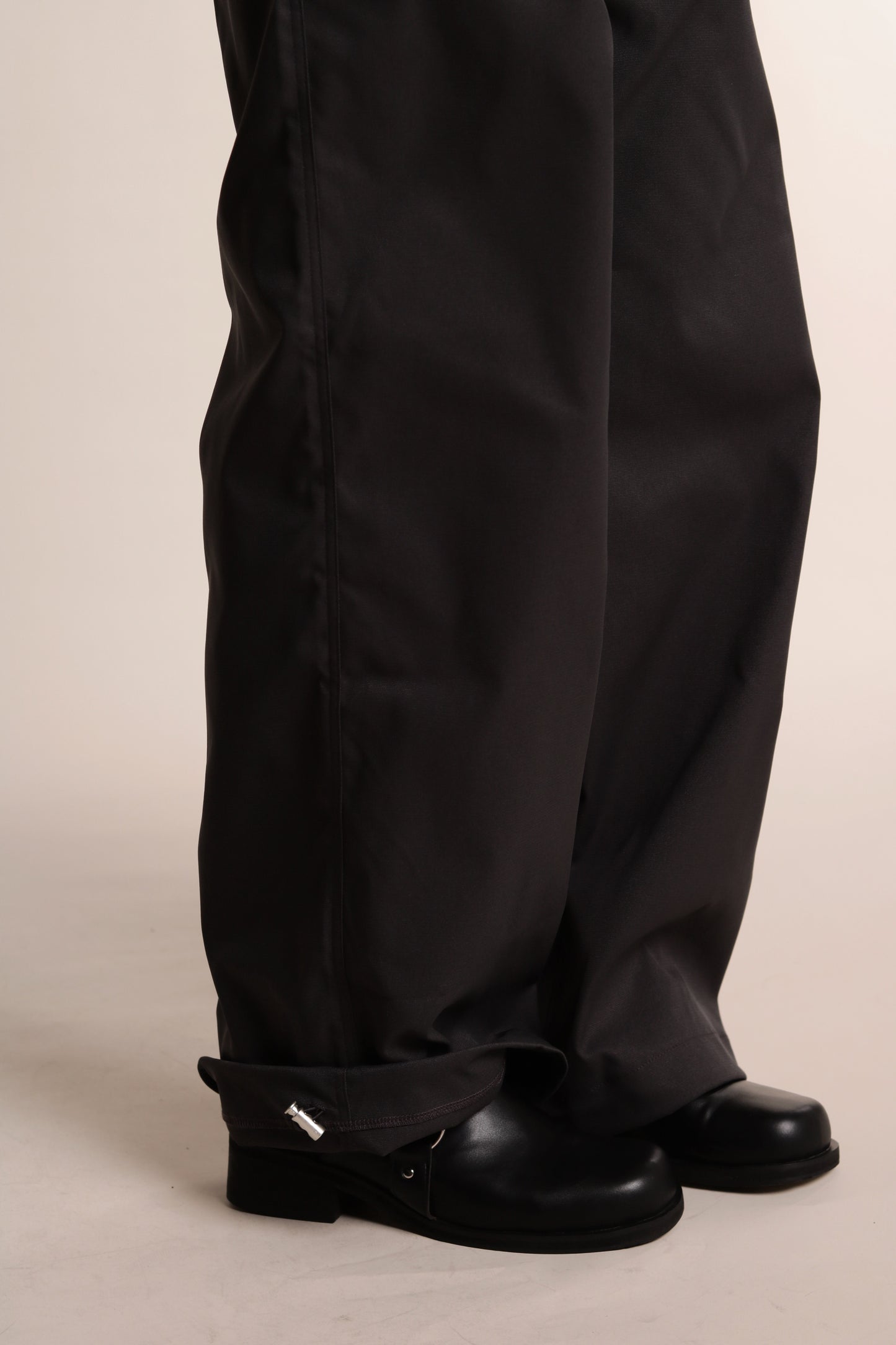 Delia Gathered Pants (Charcoal)