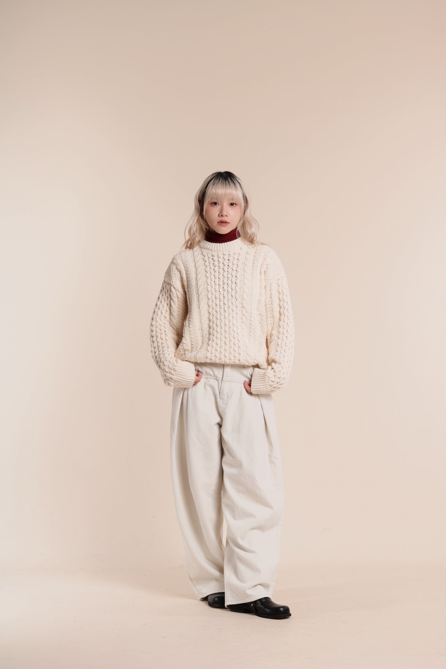 Oversized Cable Knit Sweater (Ivory)
