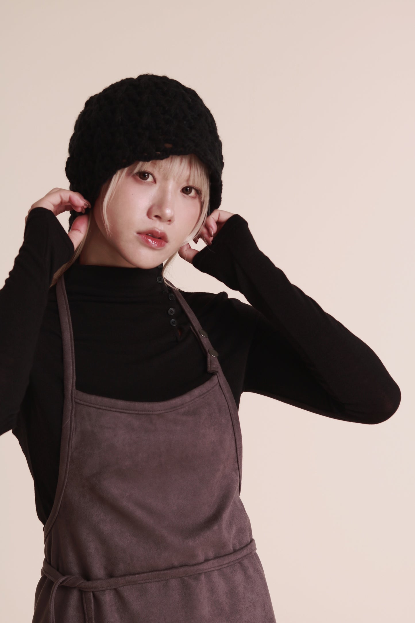 Knit Bucket Hat (Black)