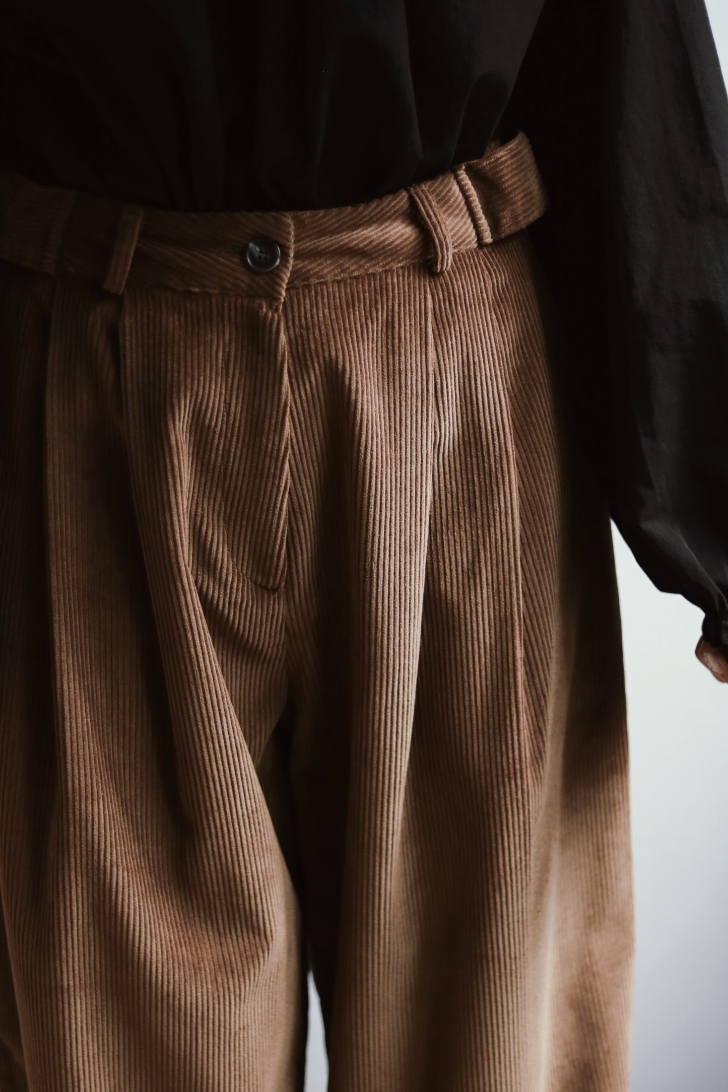 Corduroy Pants (Brown)