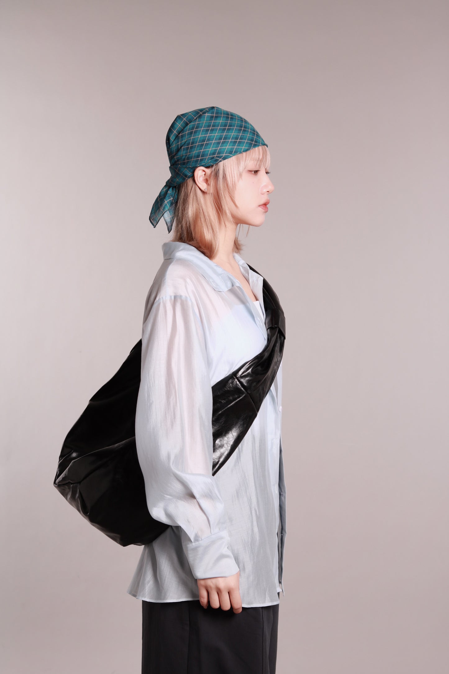 Messy Luna Bag (Black/Brown)