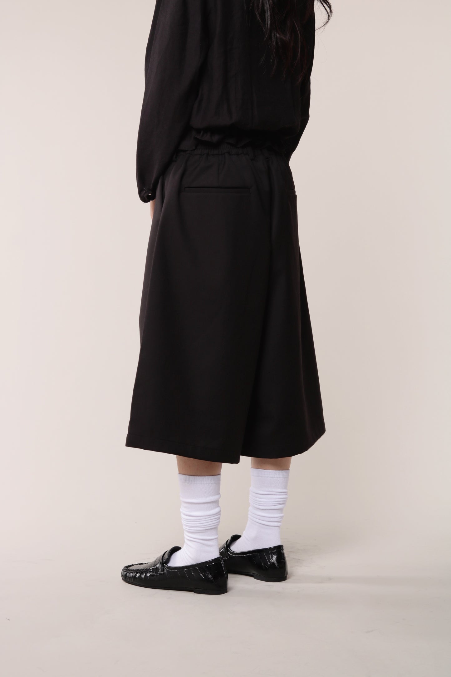Classic Shorts (Black)