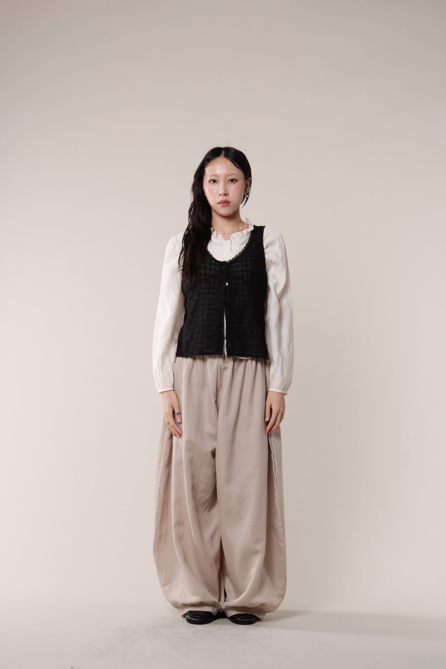 Linen Bubble Pants (Beige)