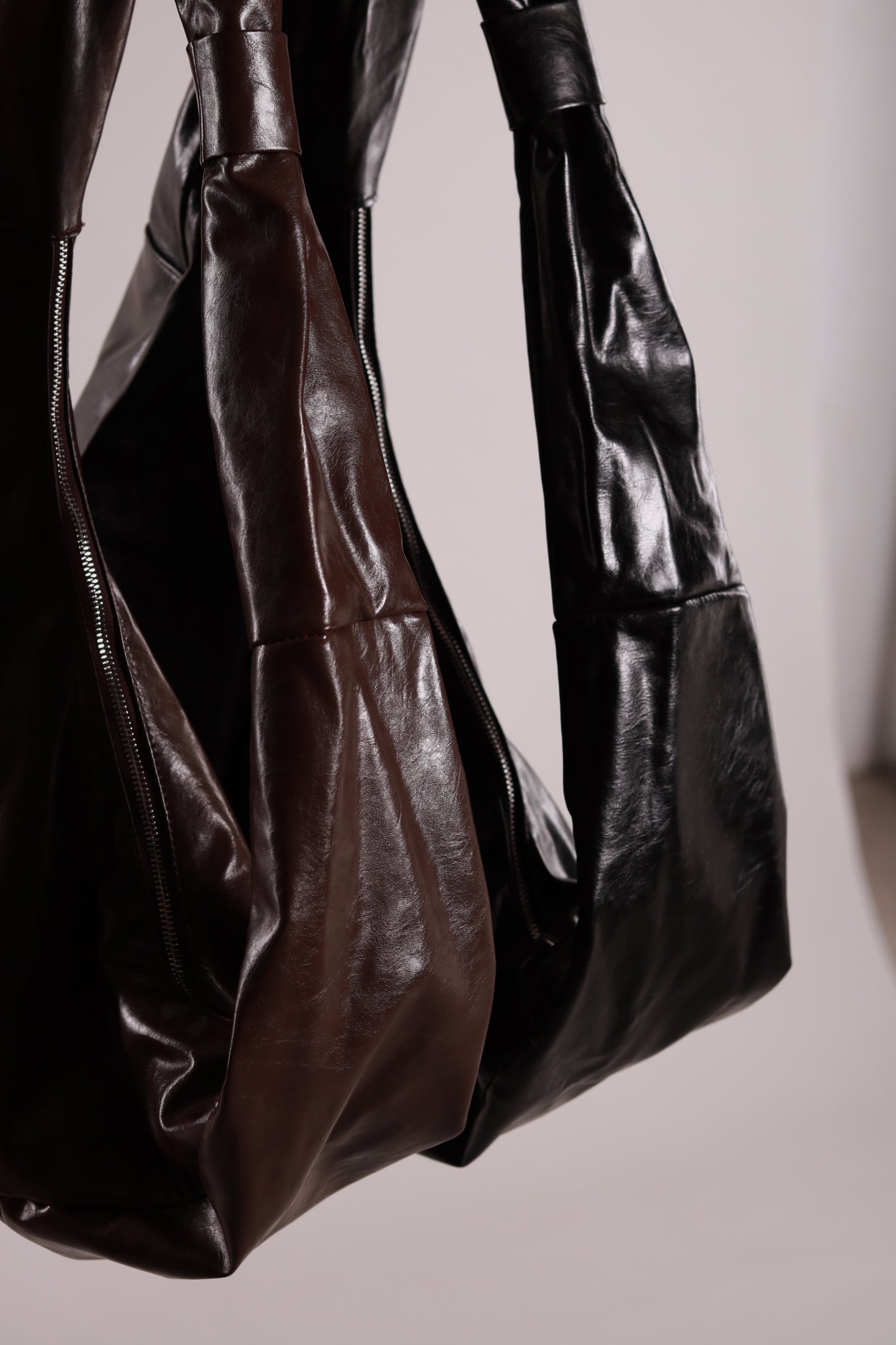 Messy Luna Bag (Black/Brown)