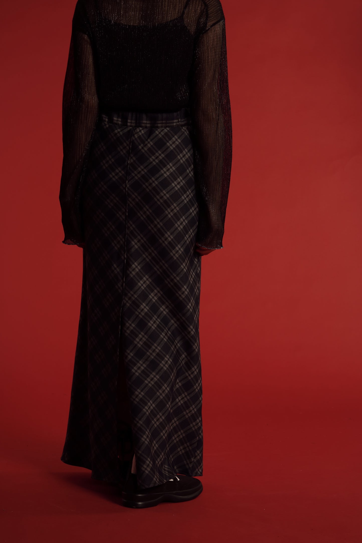 Checkered Slit Skirt (Navy)