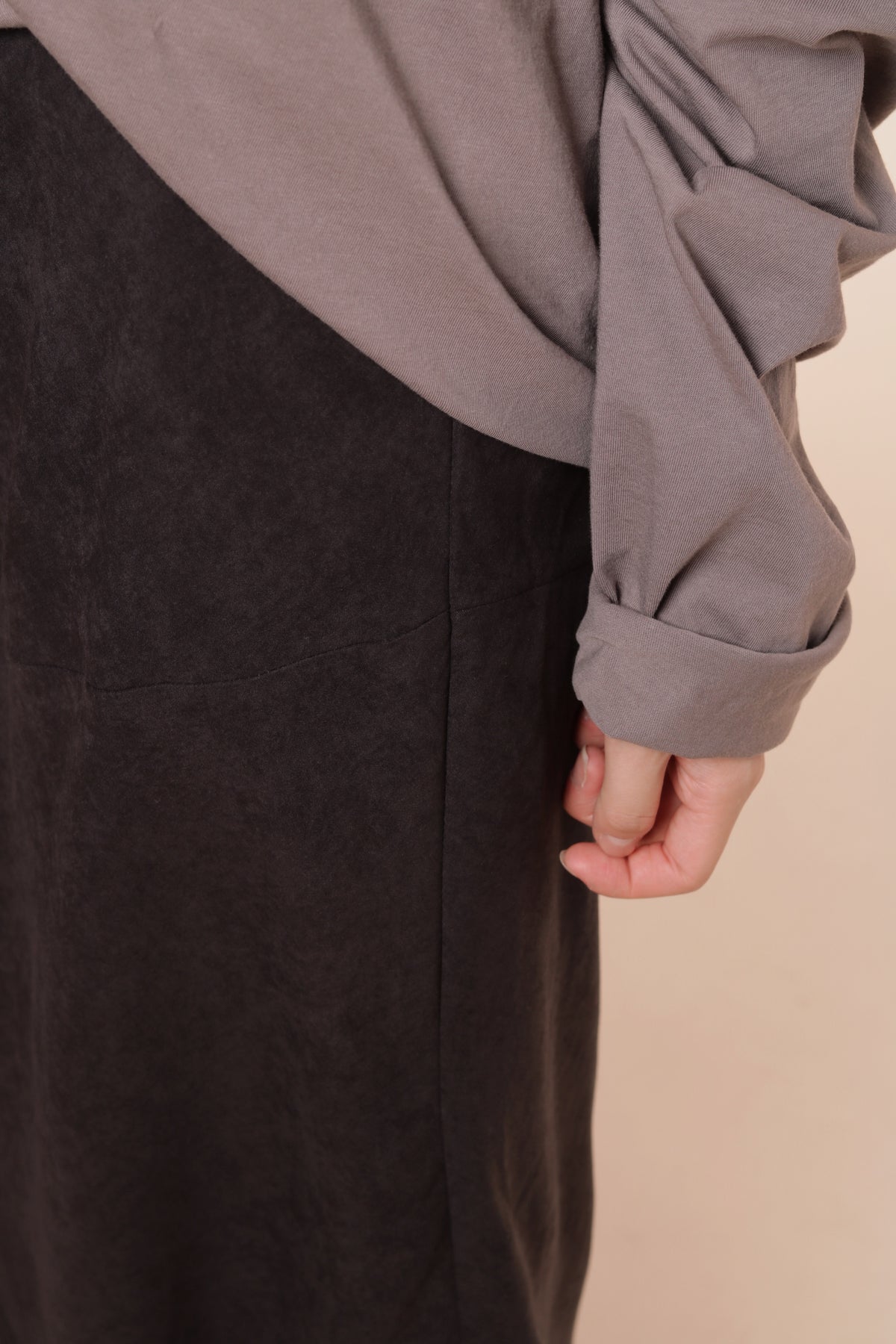 Winter Skirt (Black)