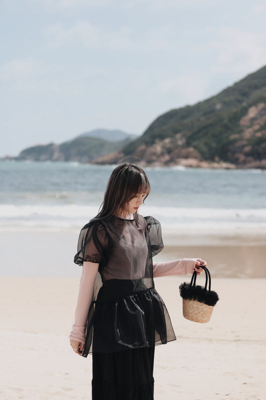Doll Puff Sleeve Blouse (Black)