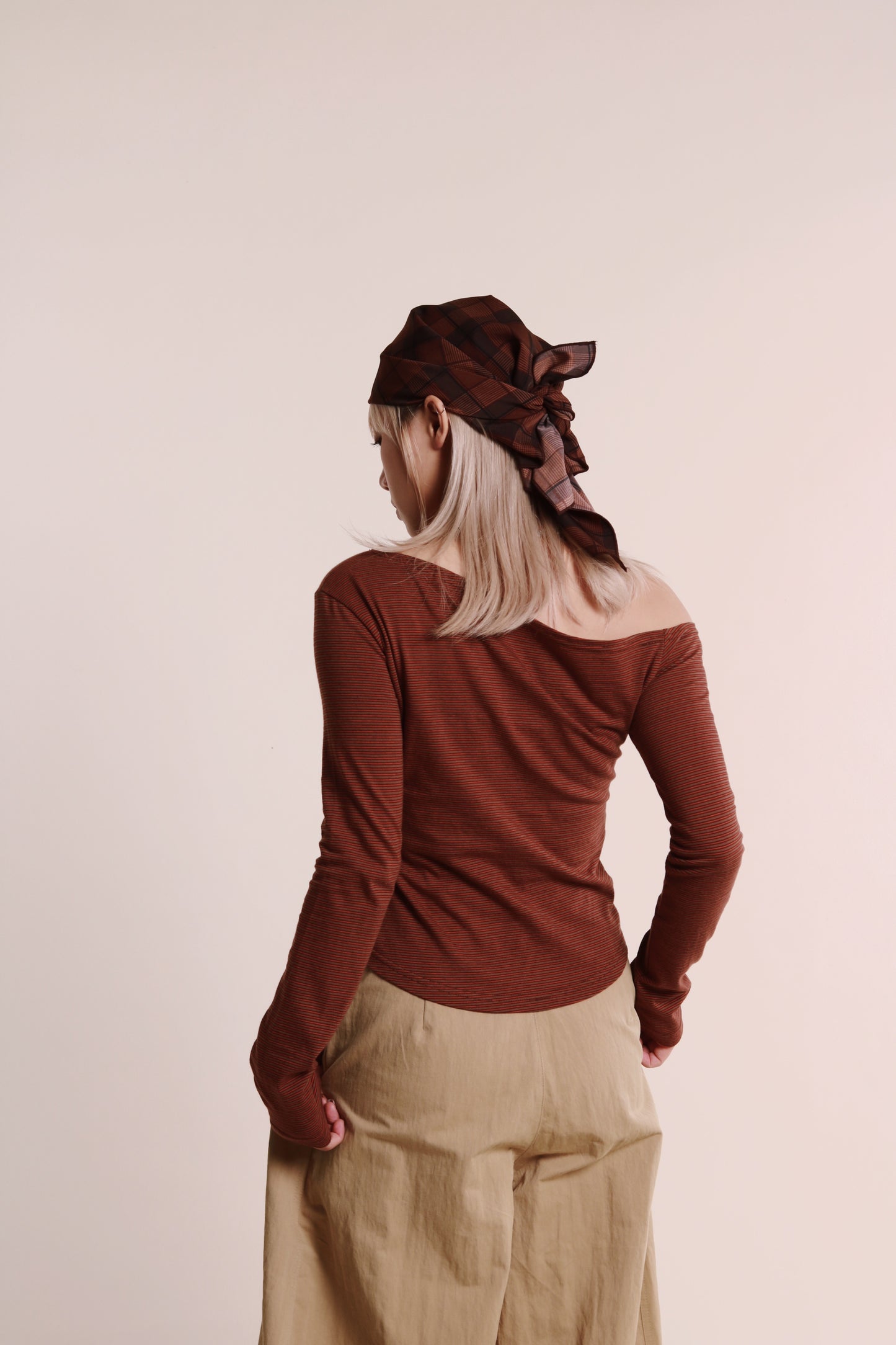 Checkered Scarf (Brown)