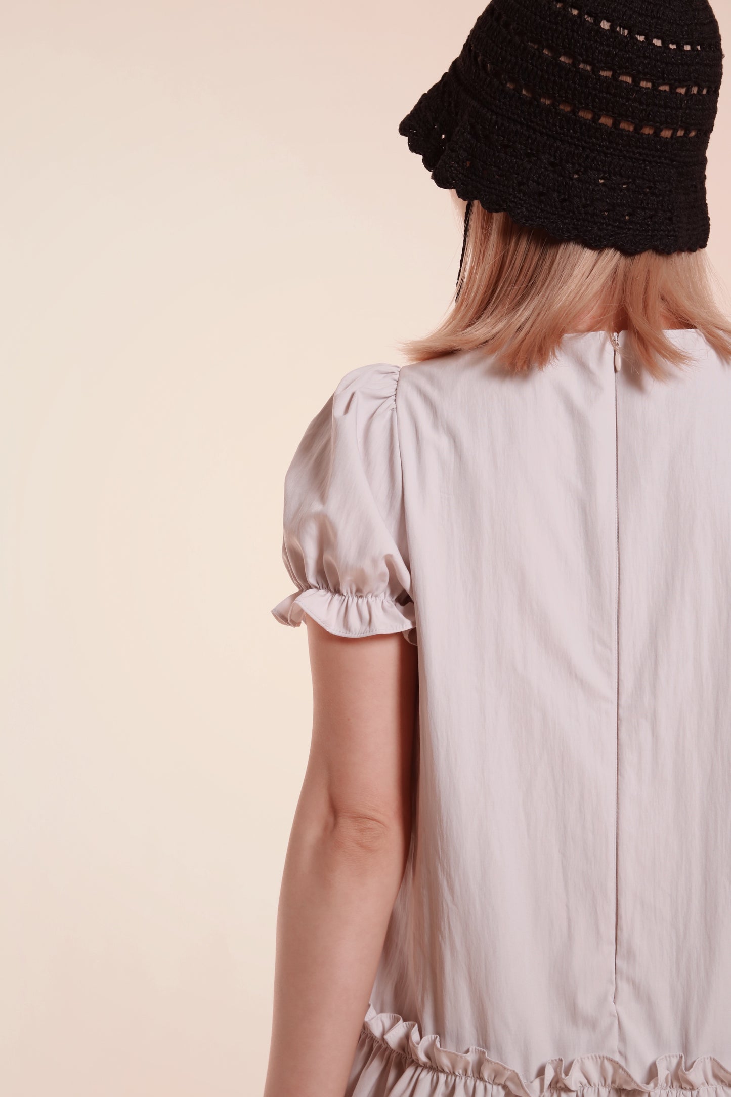 Doll Puff Sleeve Mini Dress (Grey)