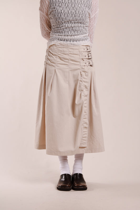 Doll Buckle Skirt (Beige)