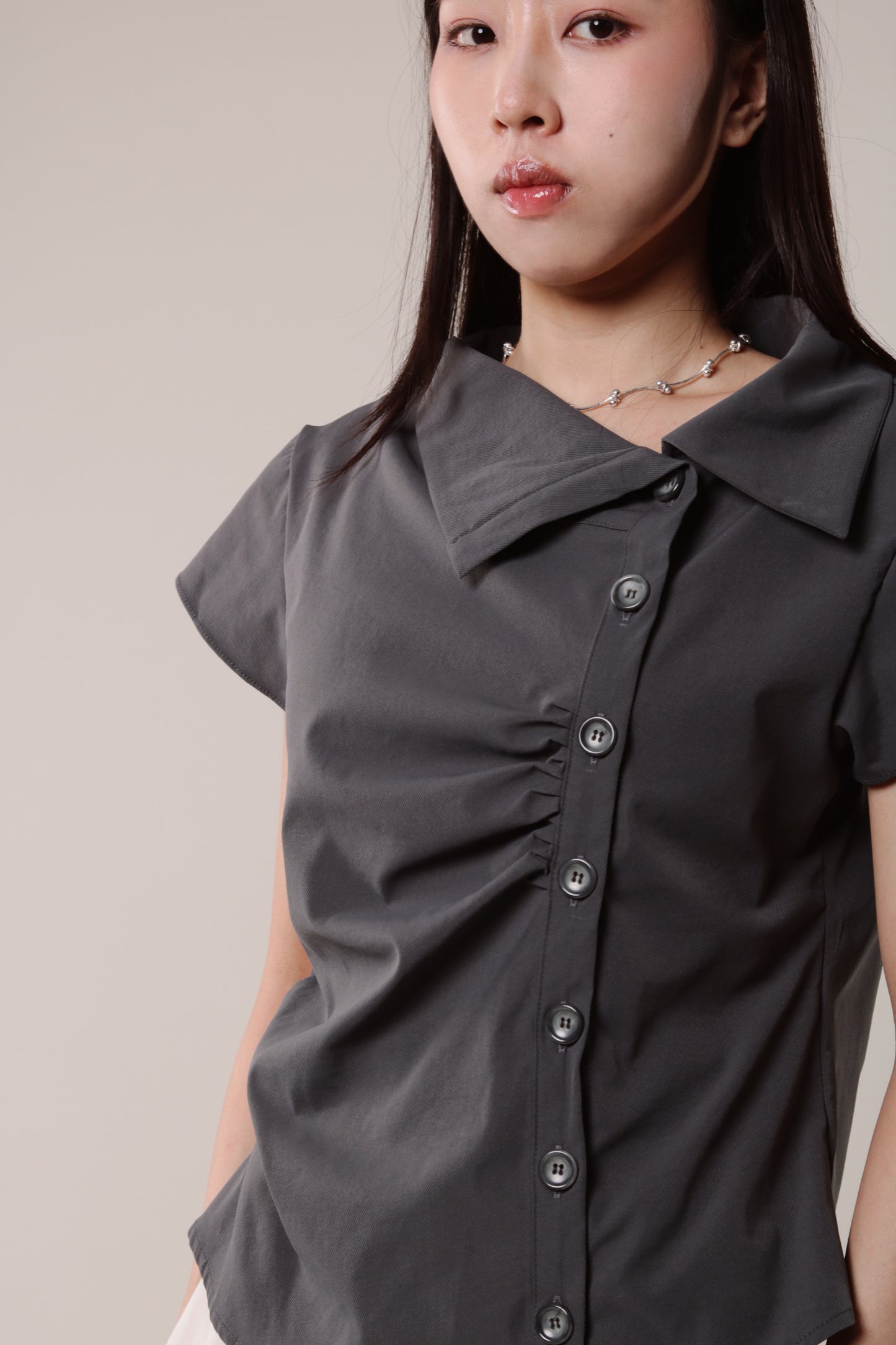 Barry Shirt (Charcoal)