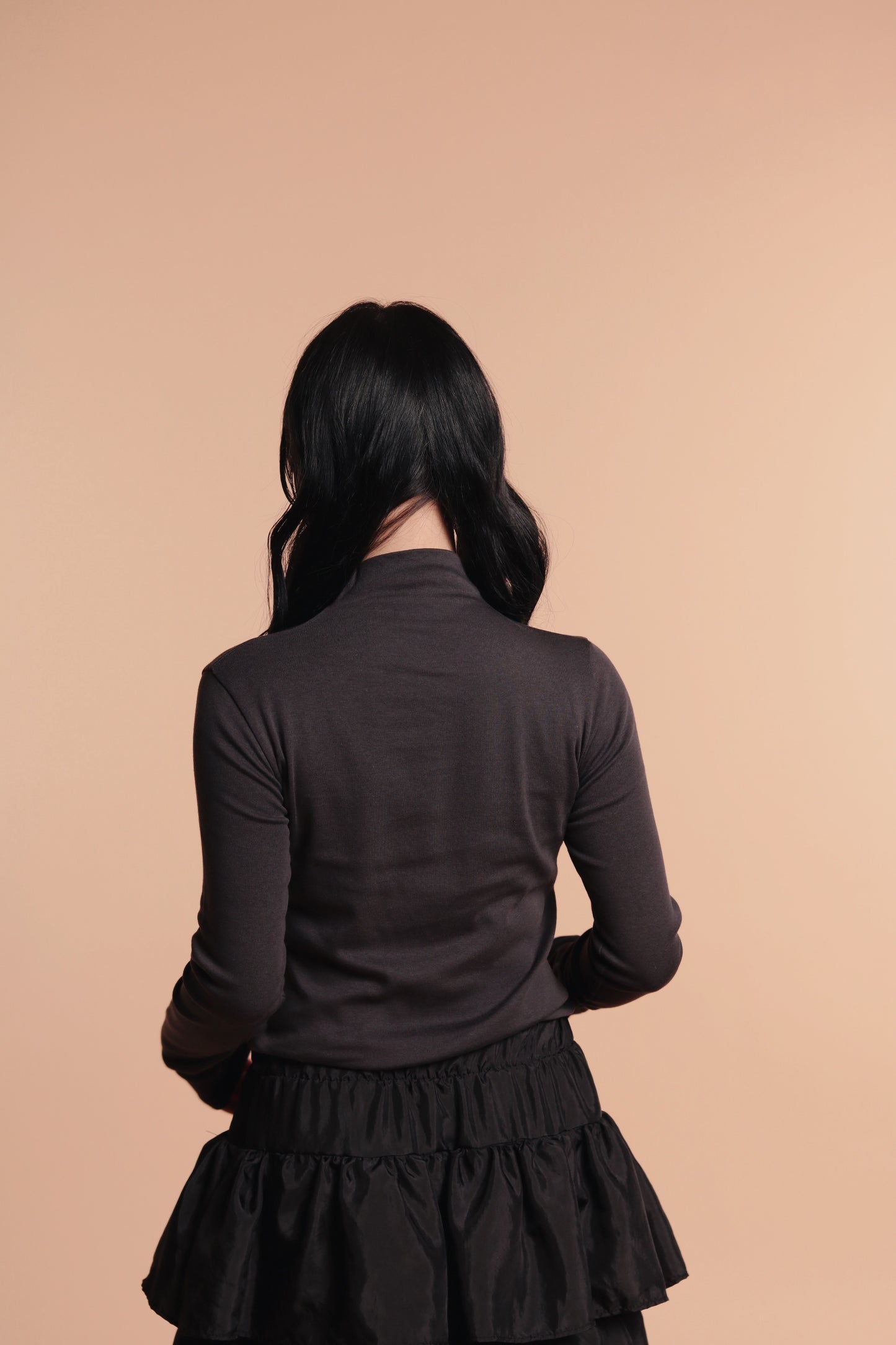 Winter Daily Top (Charcoal)