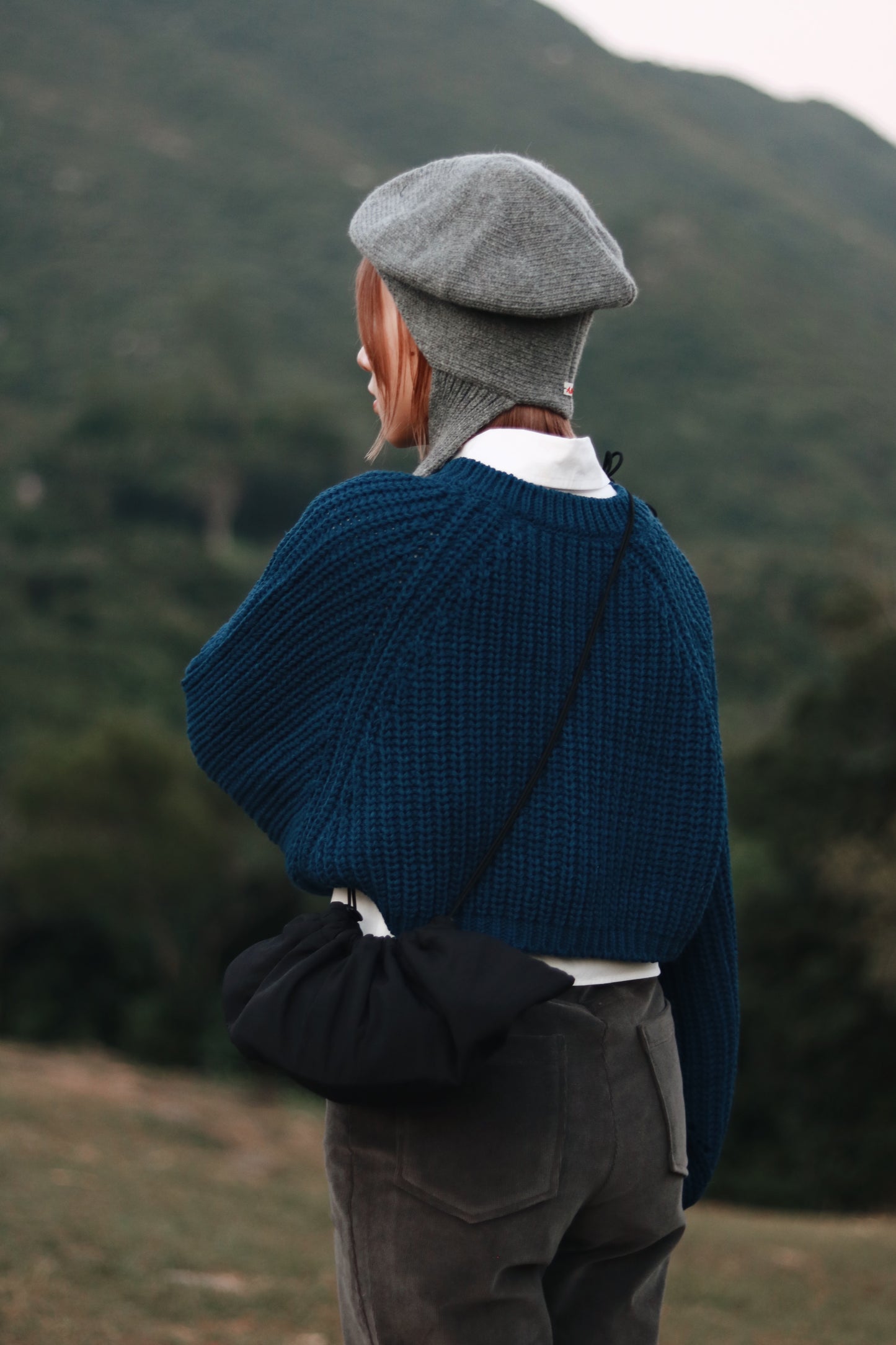 Doll Beret (Black/Grey/Red)