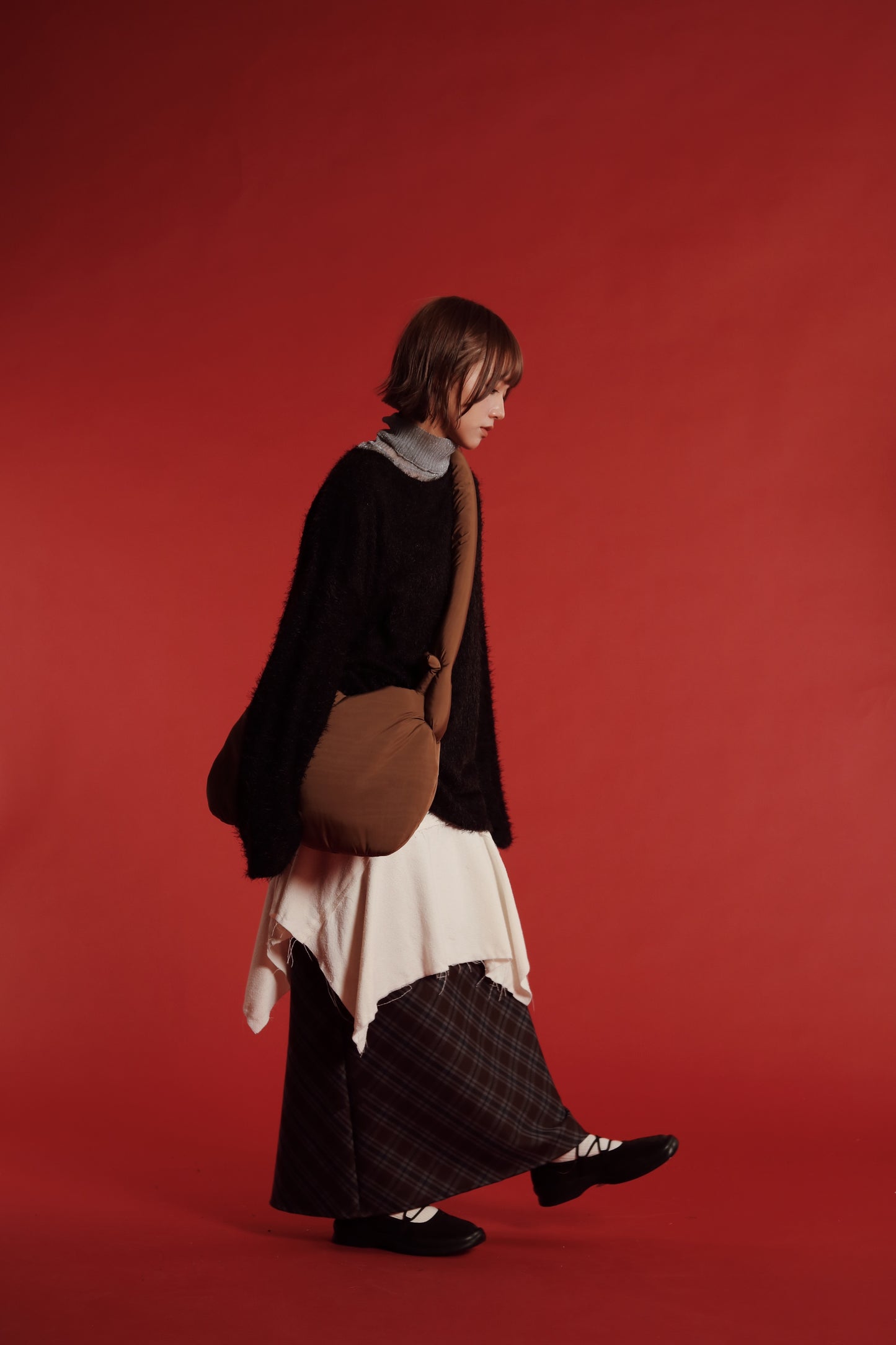 Doll Cloud Bag (Black/Brown/Ivory)