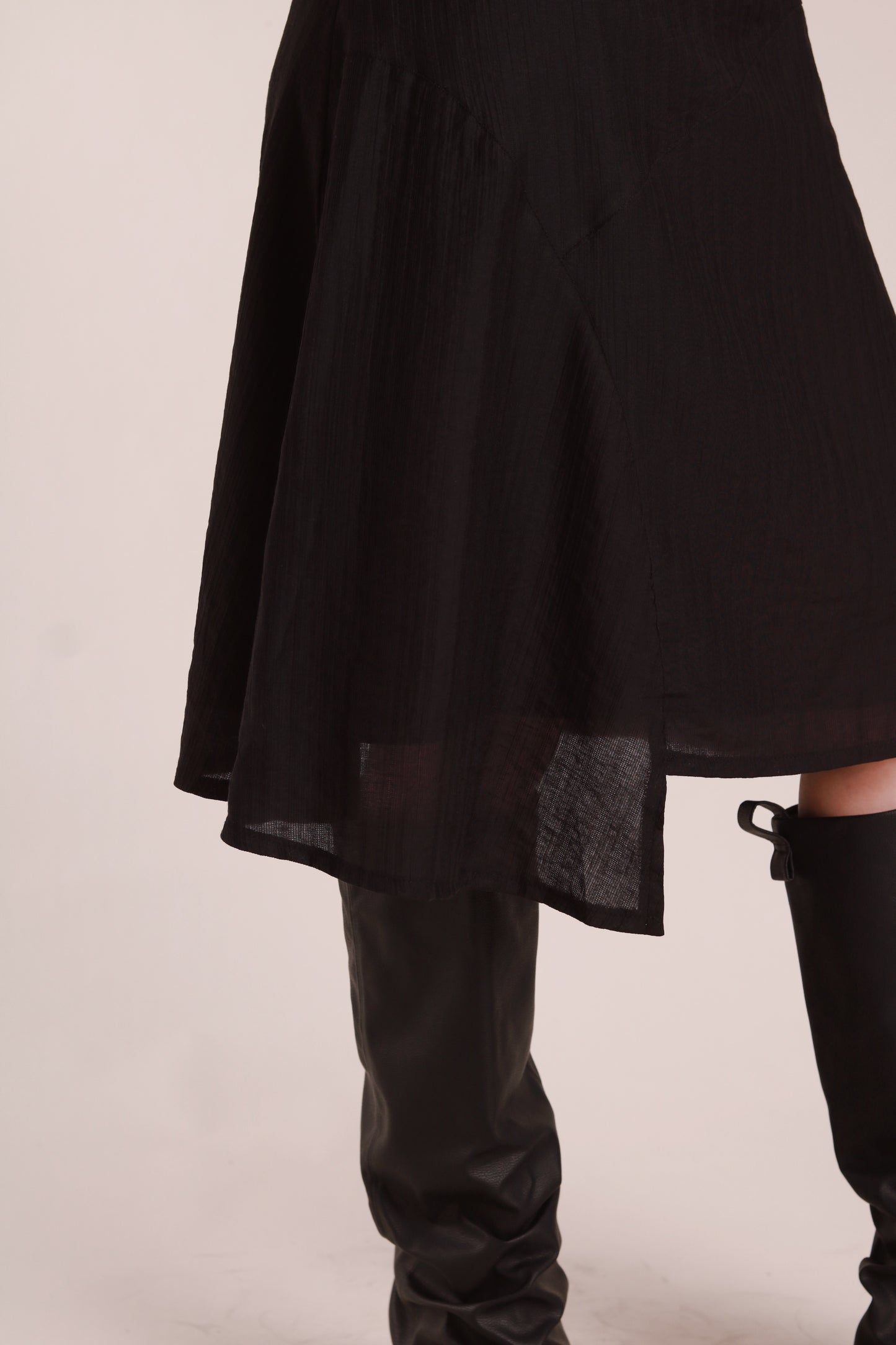 Asymmetric Mini Skirt (Black)