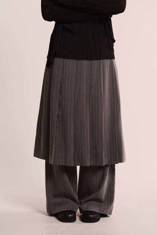 Layered Pleat Pants (Charcoal)