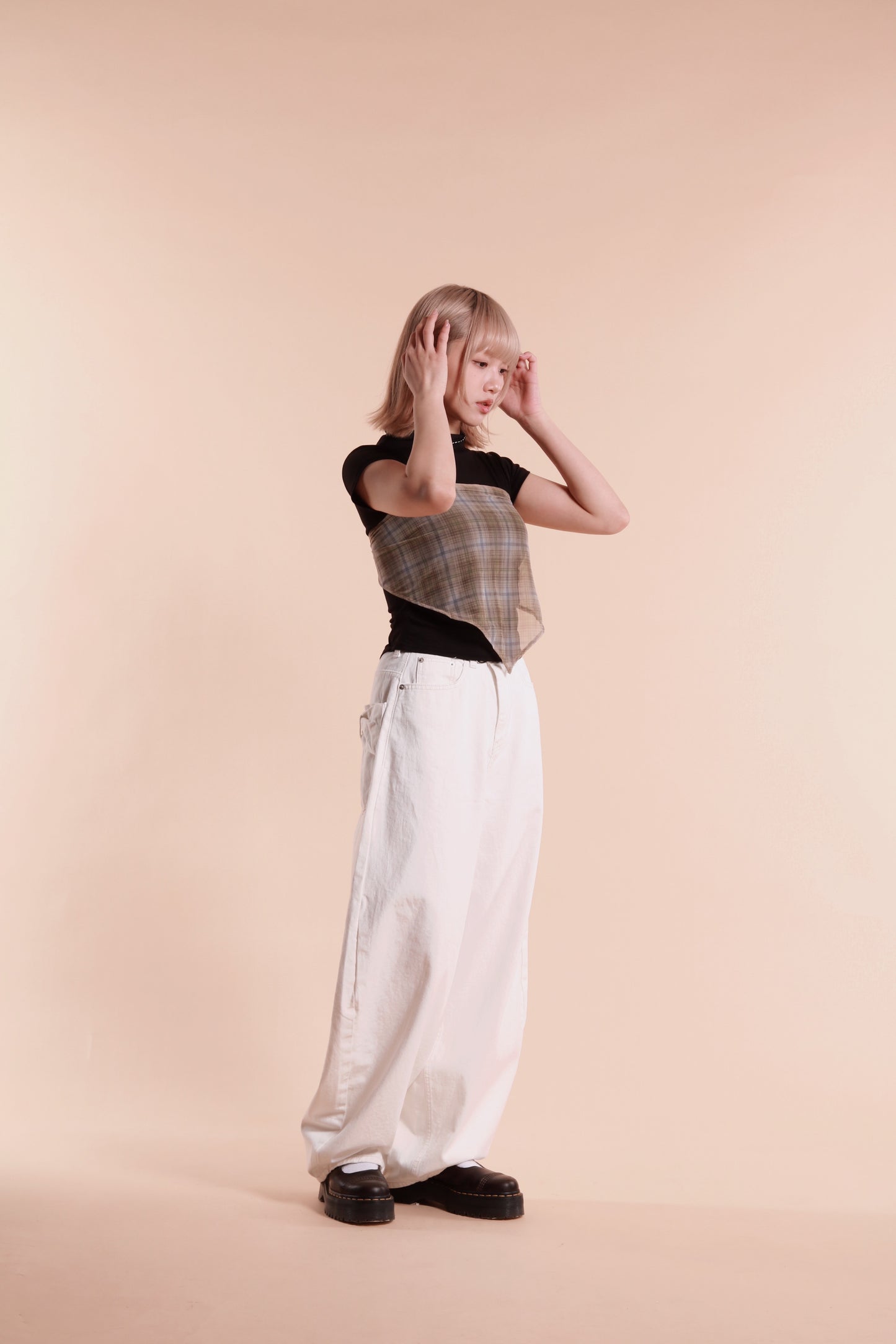 Ribbon Jeans (White)