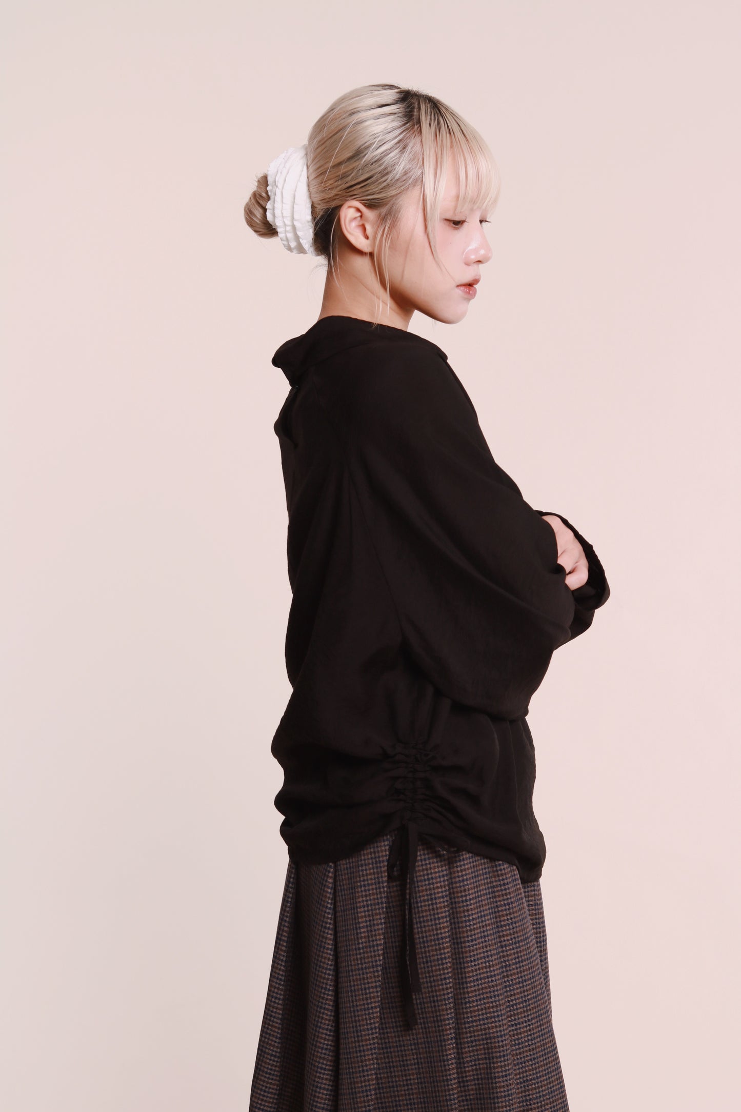 Doll Gathered Blouse (Black)