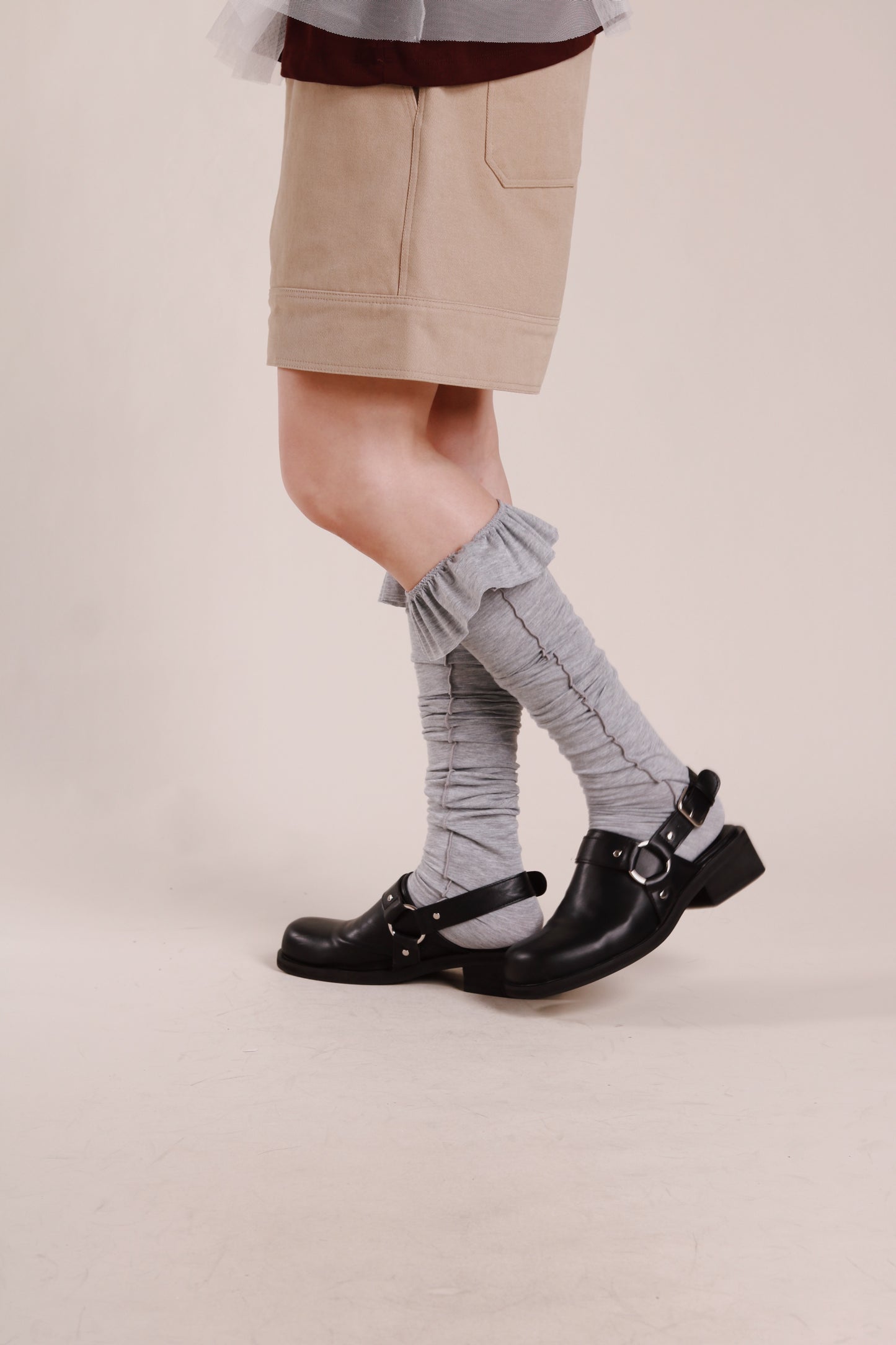 Ruffle Socks (Grey)