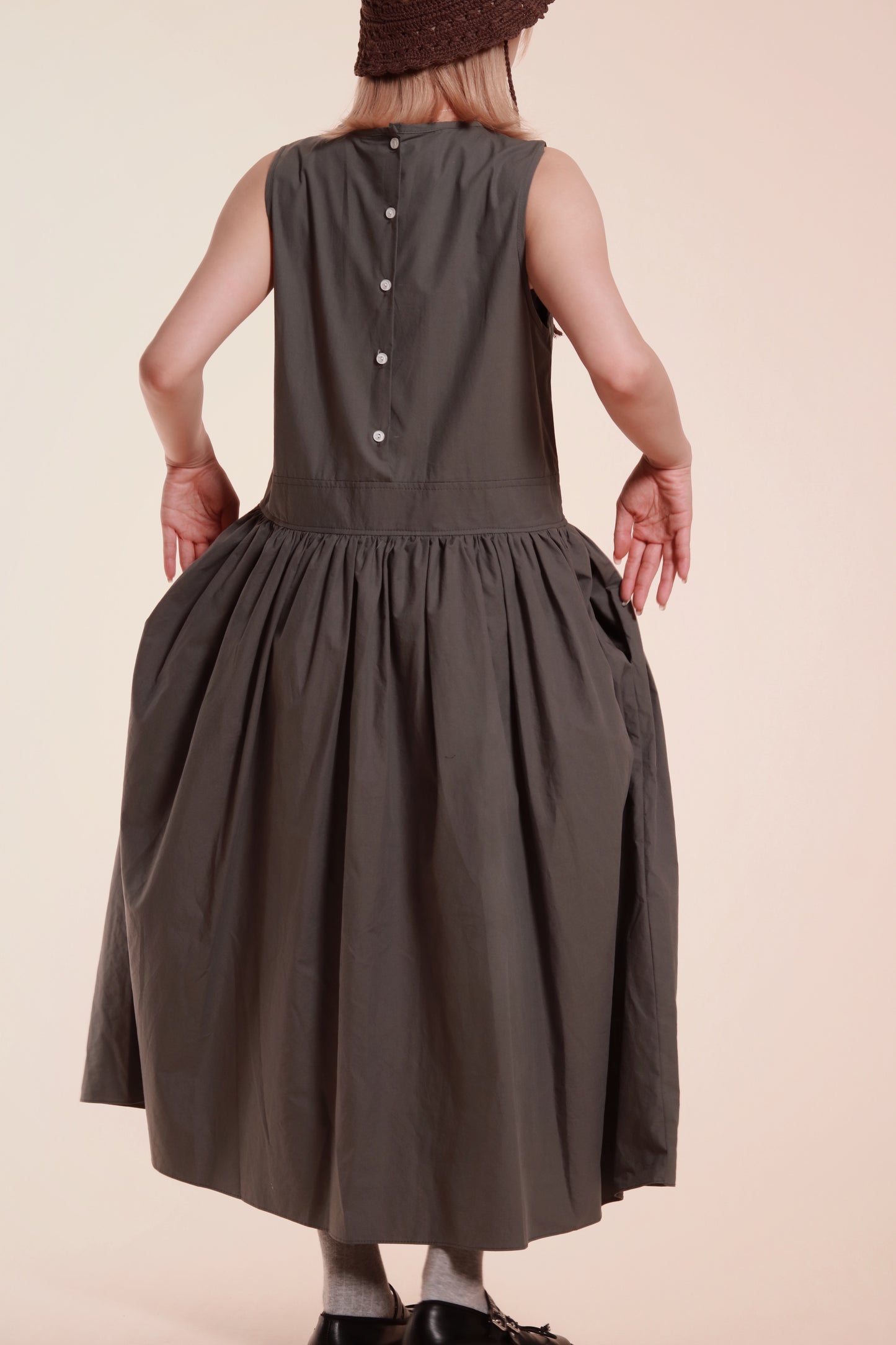 Doll Pocket Dress (Charcoal)