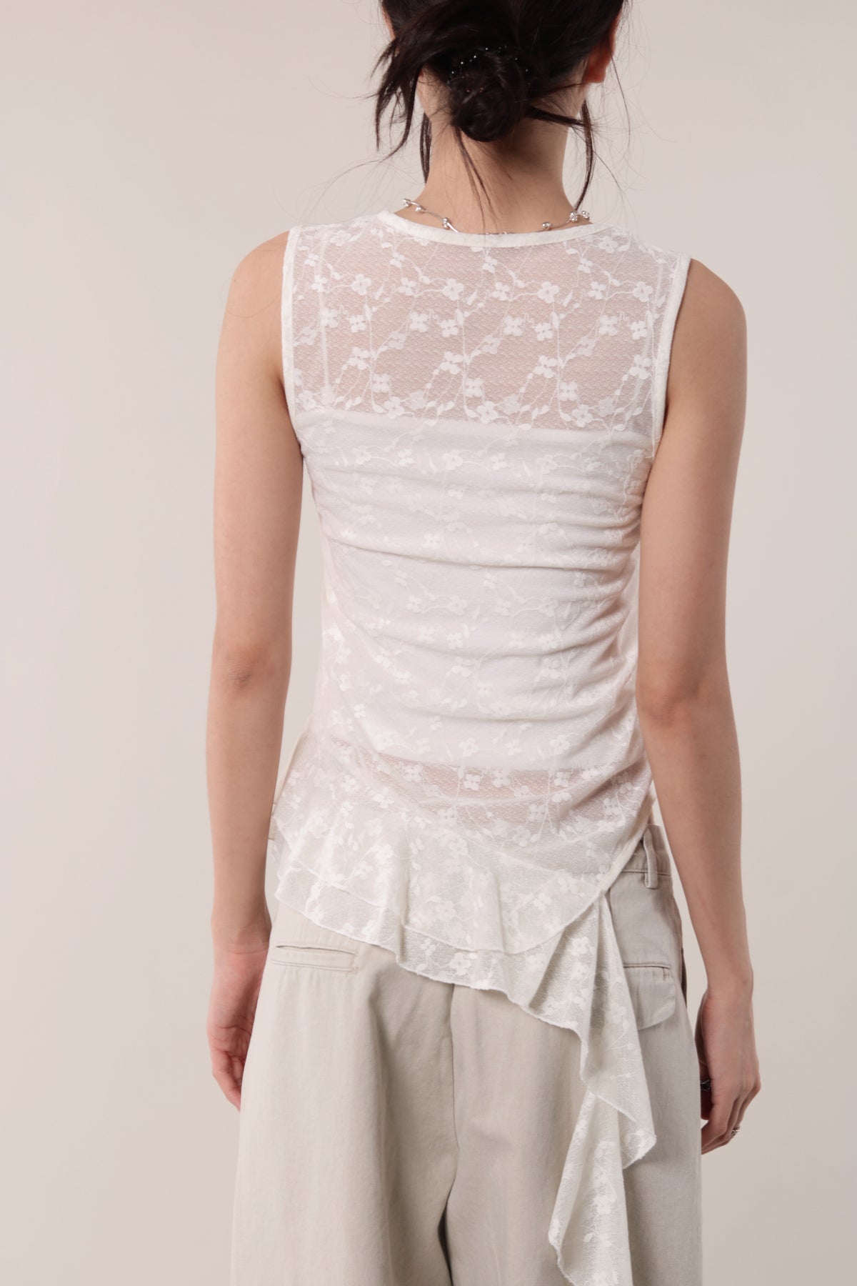 Mesh Flower Sleeveless Top (Ivory)