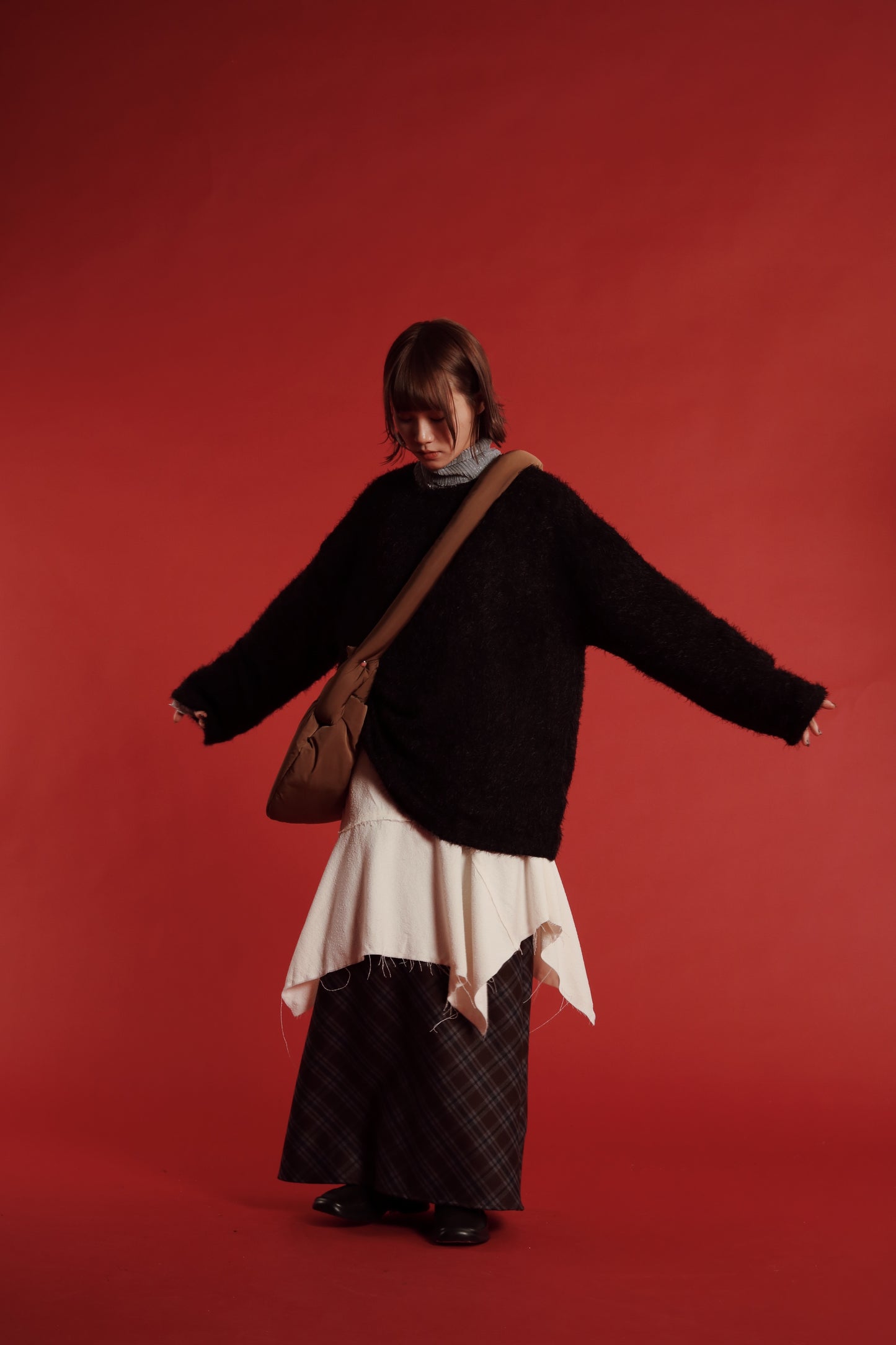 Doll Cloud Bag (Black/Brown/Ivory)